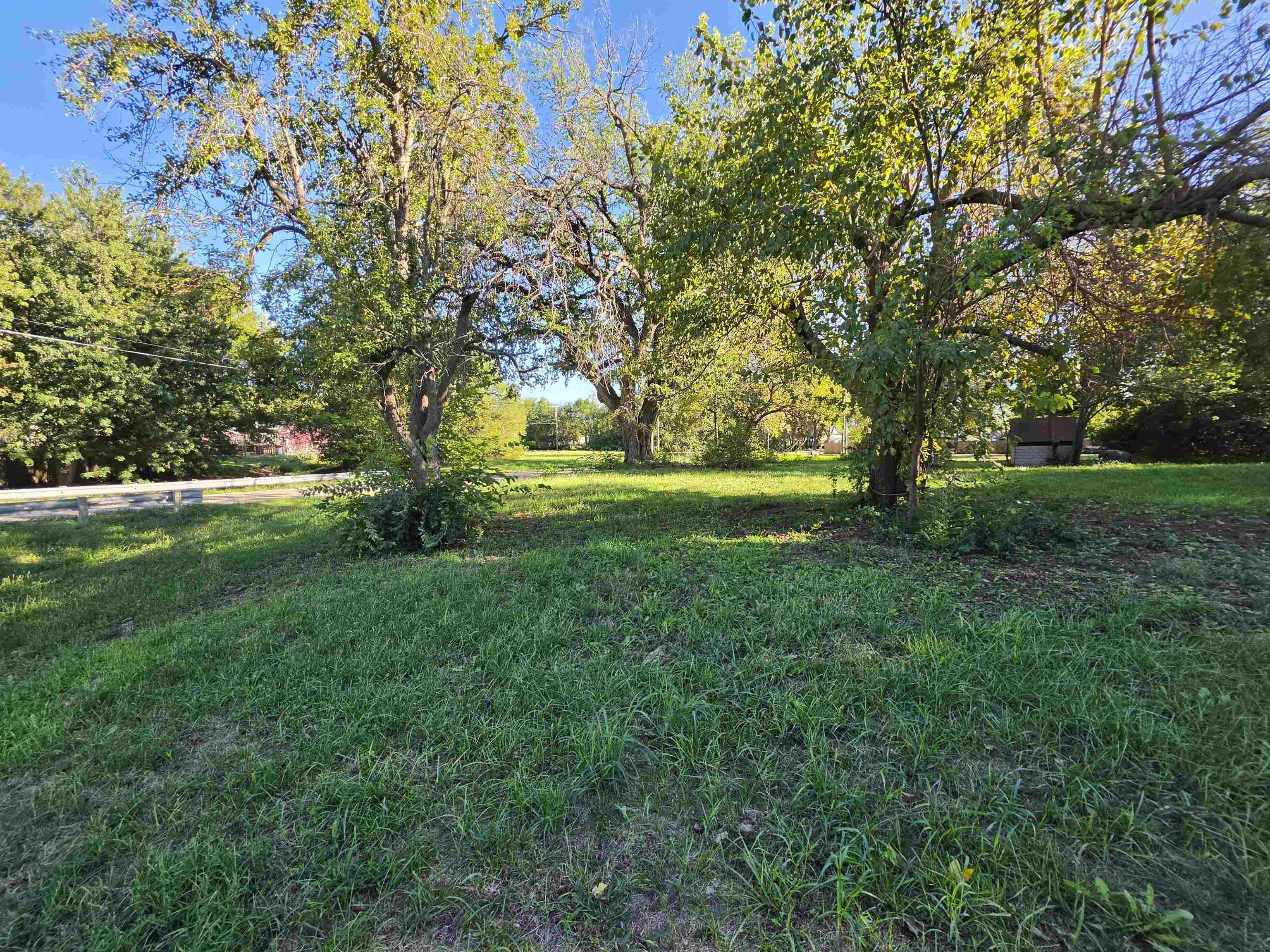 301 Boyd Property Photo 7