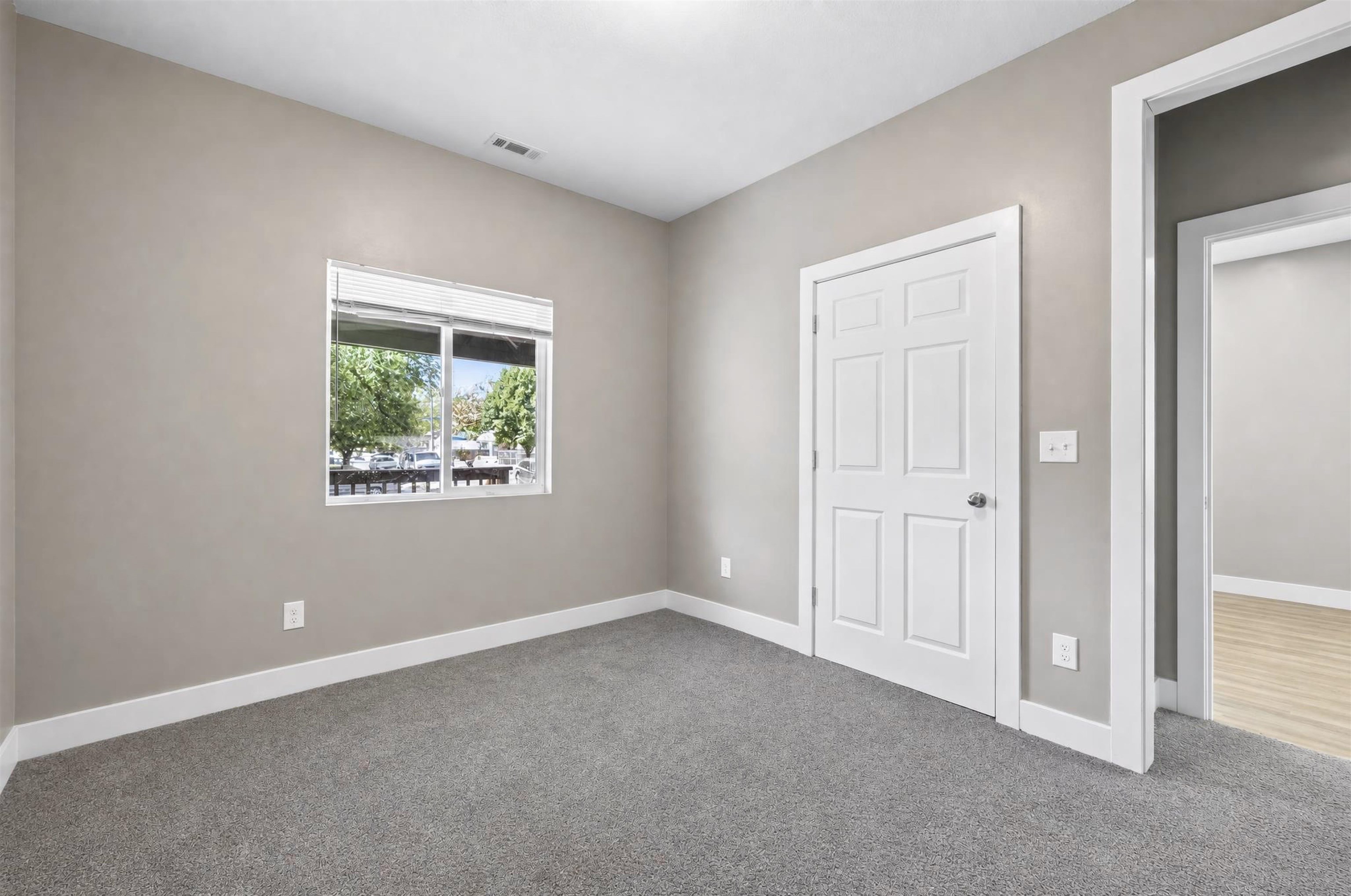 1700 S Water Property Photo 15