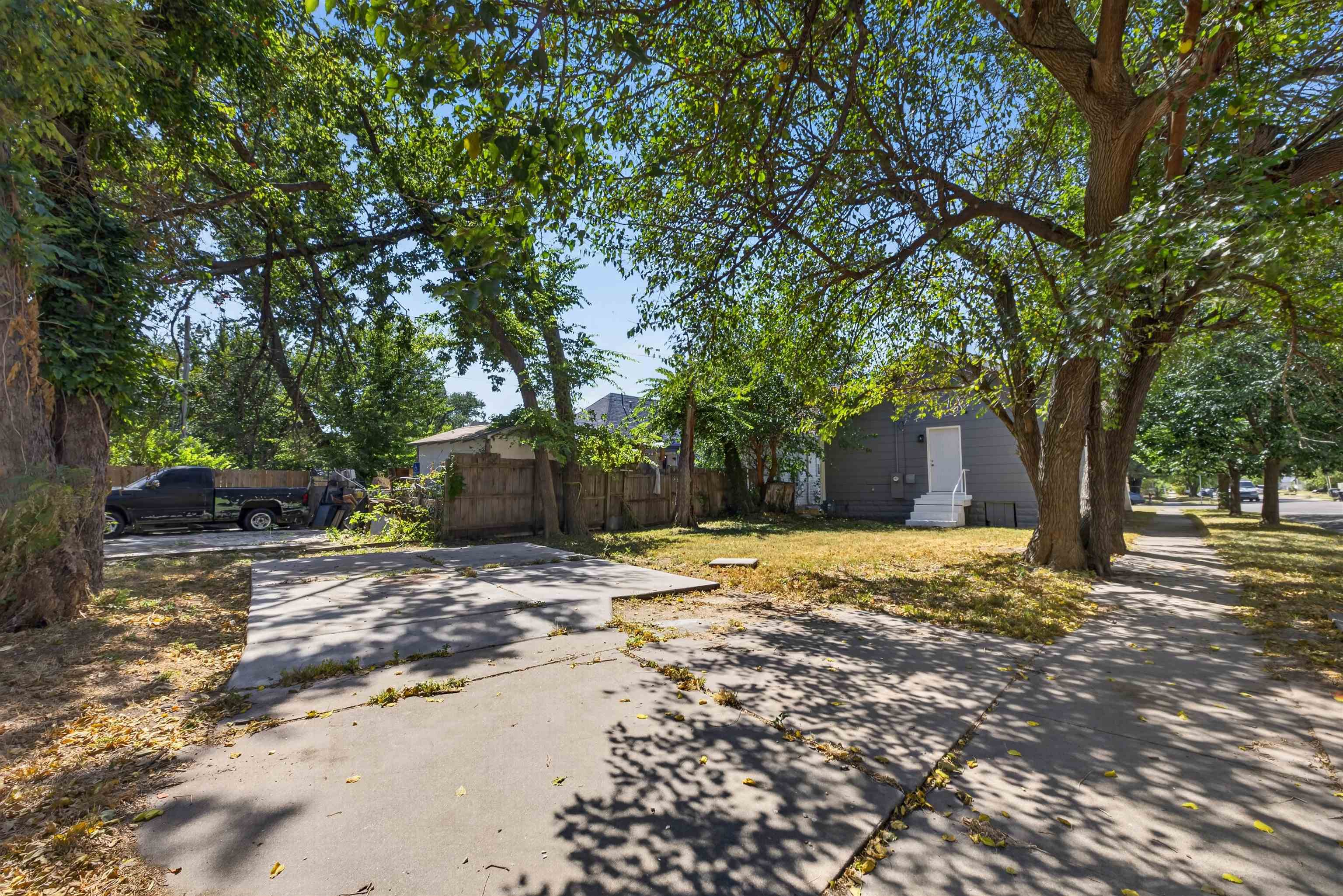1700 S Water Property Photo 18