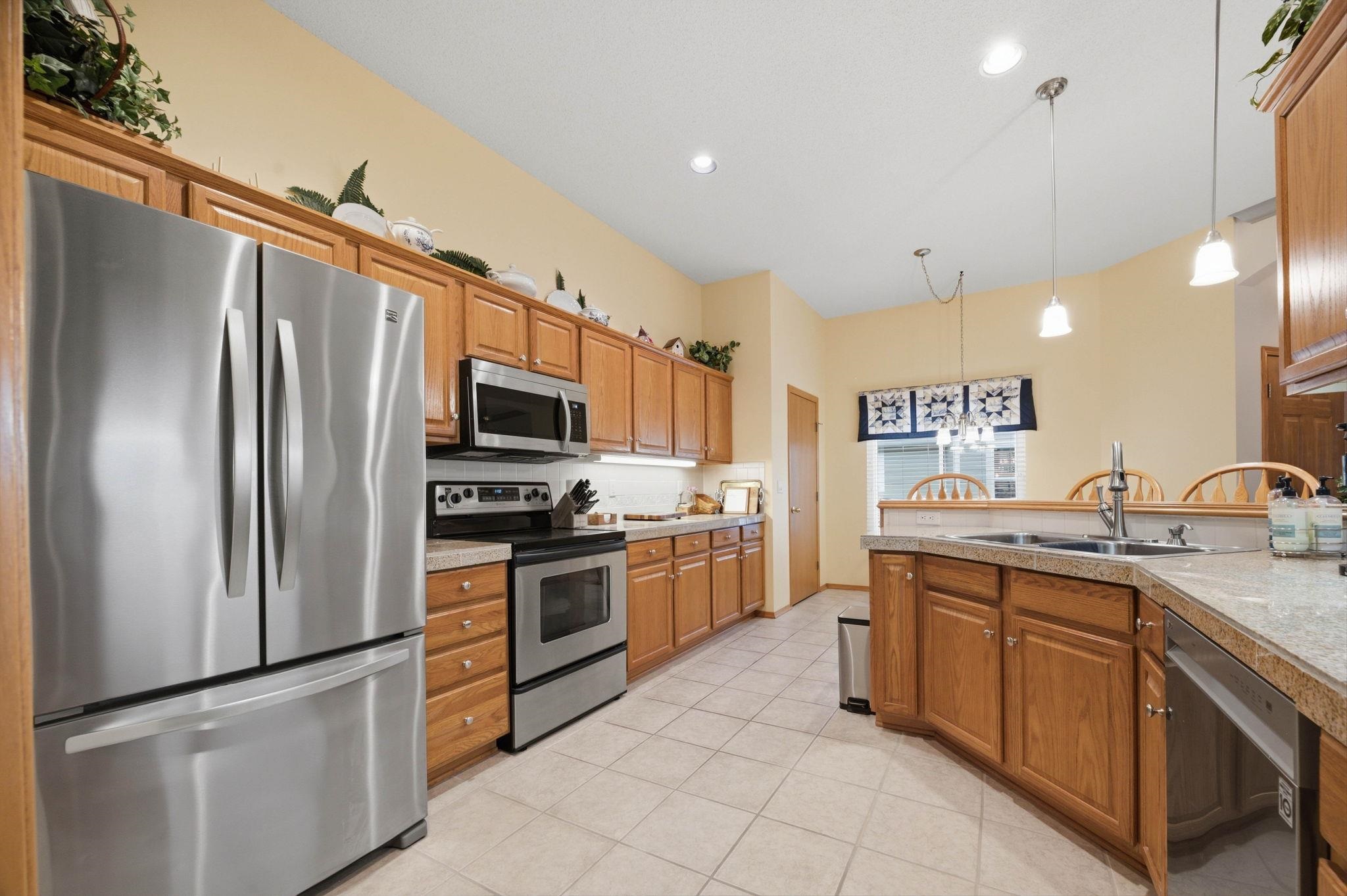 2301 N Lakeway Ct. Property Photo 13