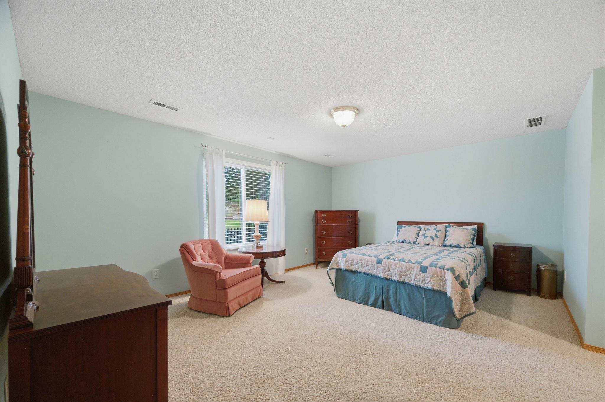 2301 N Lakeway Ct. Property Photo 26