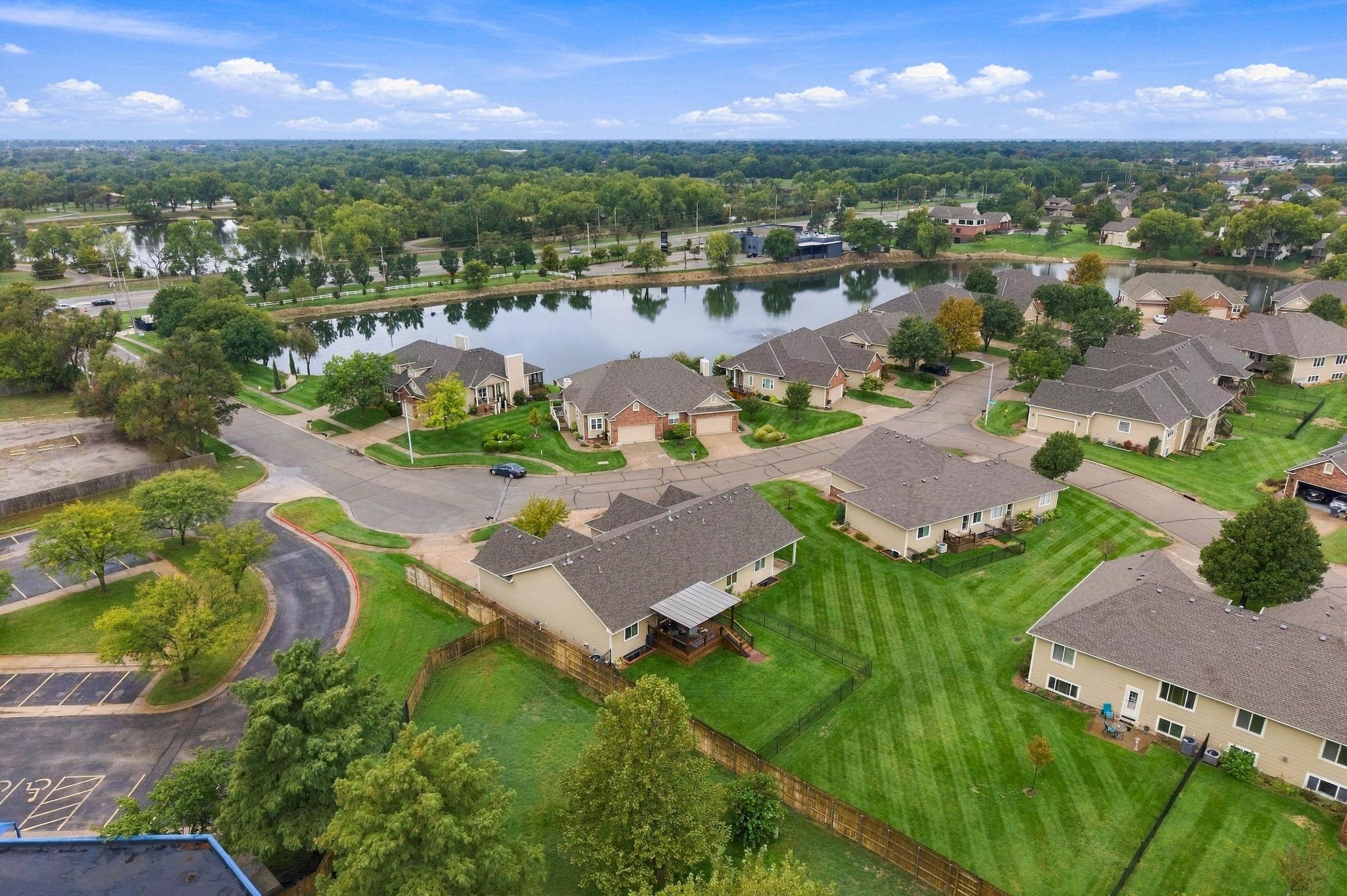 2264 N Lakeway Cir Property Photo 30