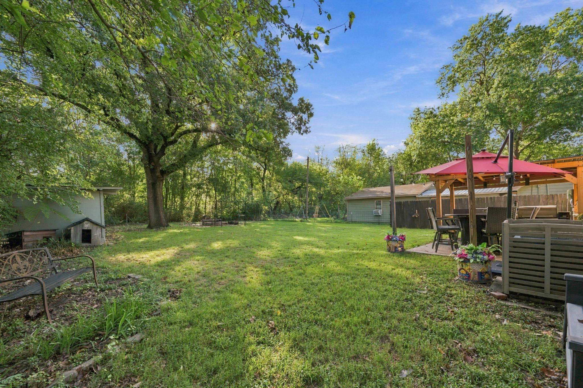 3252 N Coolidge Ave Property Photo 24