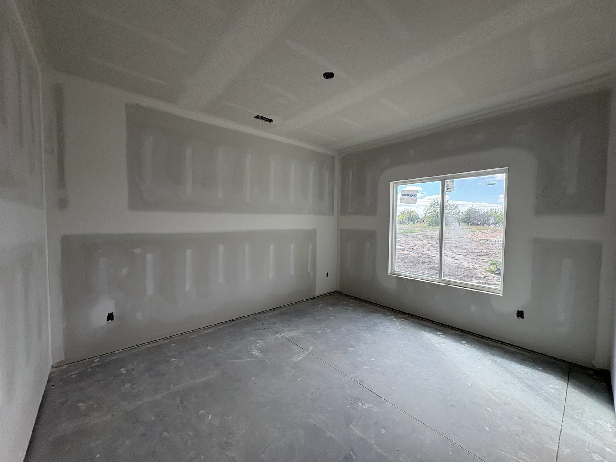 5813 Plumthicket St Property Photo 14