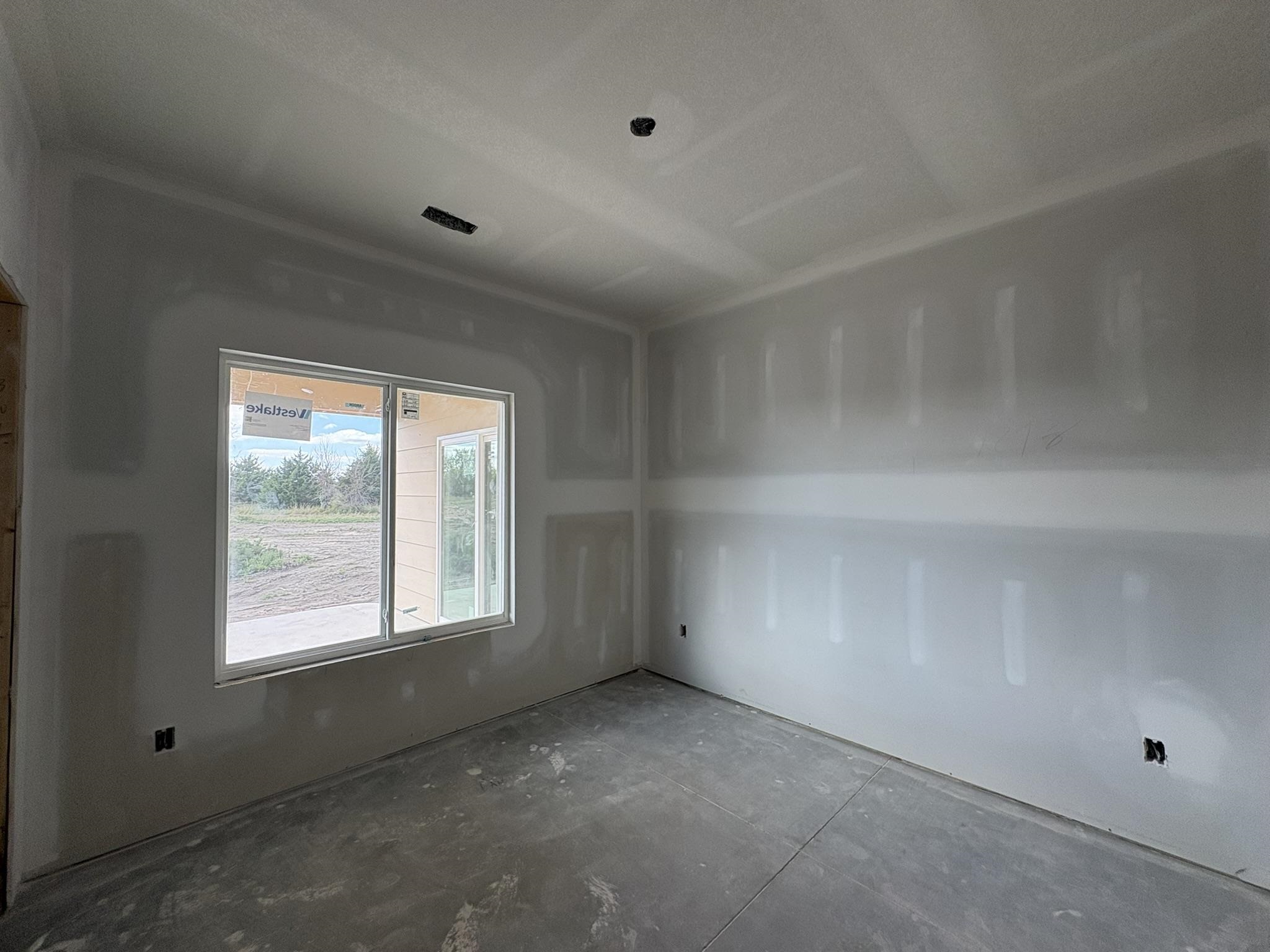 5809 Plumthicket St Property Photo 12