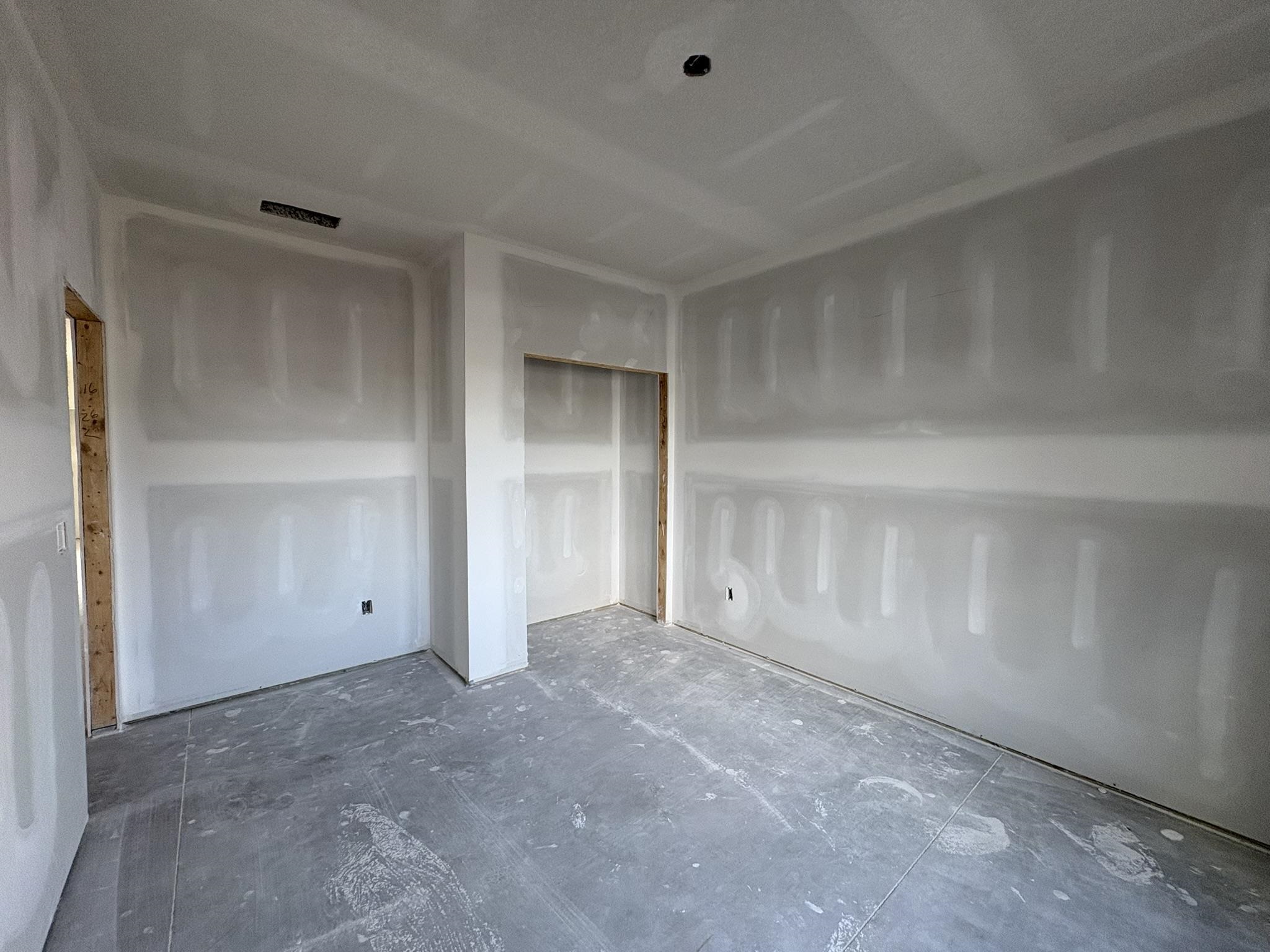 5809 Plumthicket St Property Photo 18