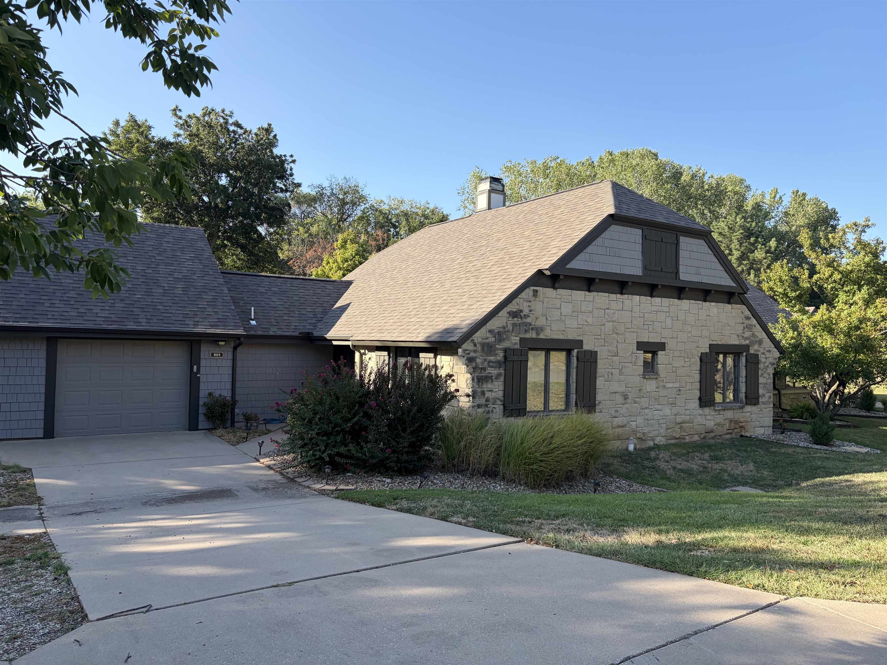 803 Spey Property Photo 1