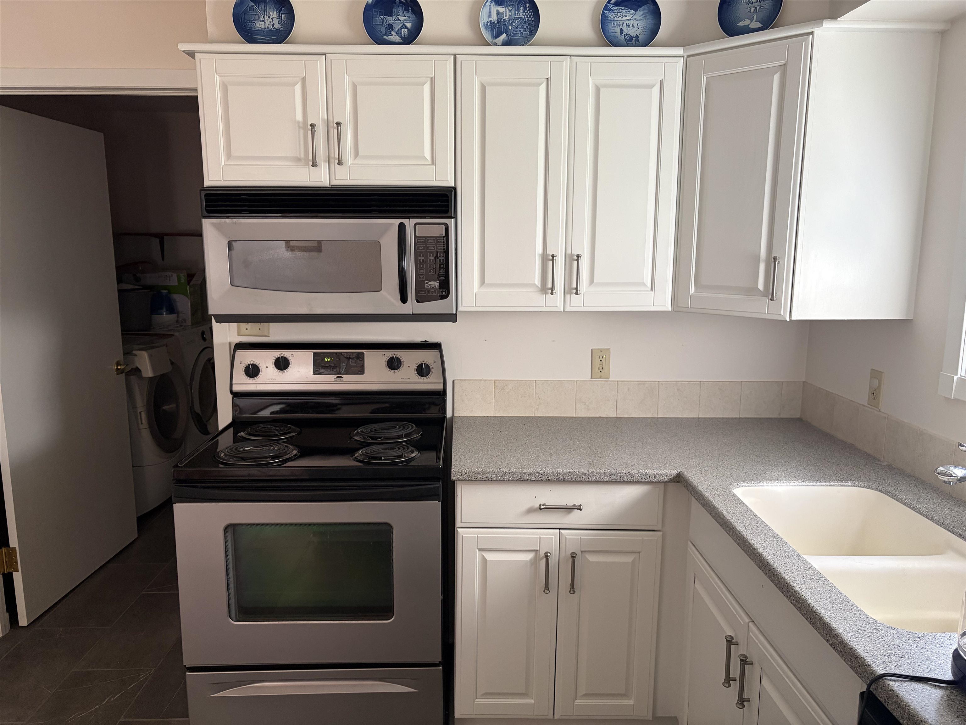803 Spey Property Photo 12
