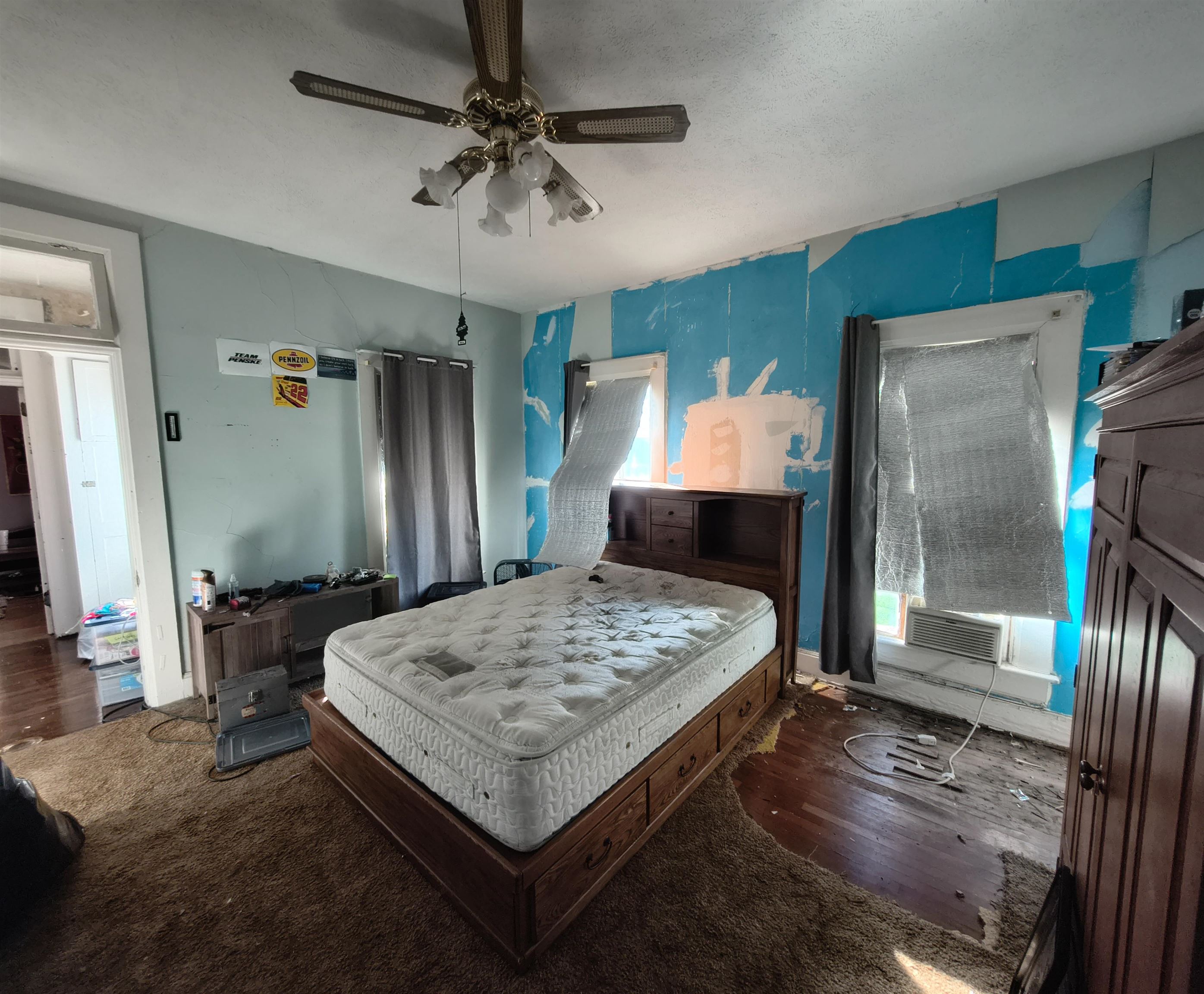 526 W Iron Ave Property Photo 11