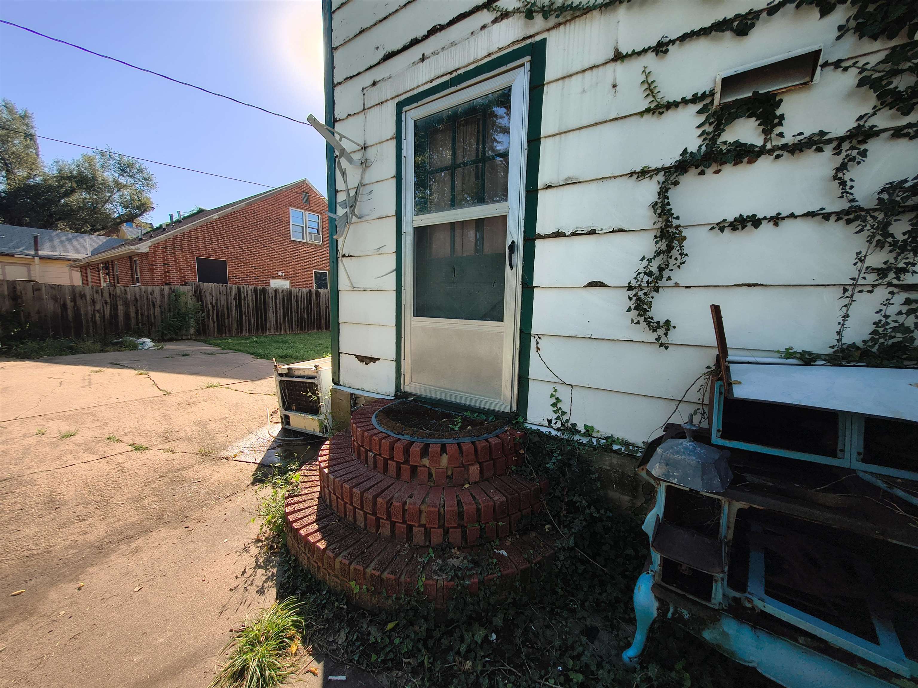 526 W Iron Ave Property Photo 15