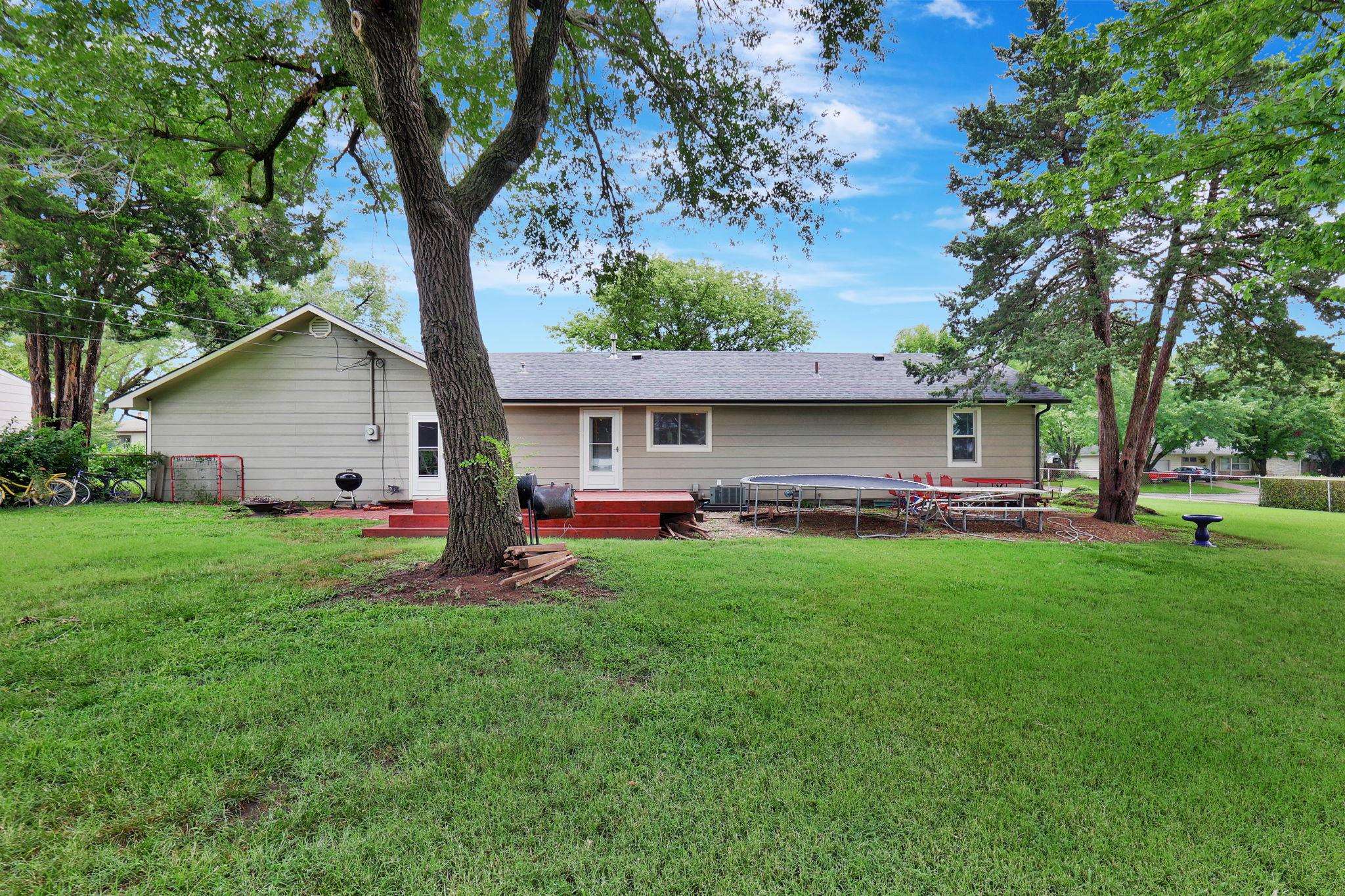1703 N Cron St Property Photo 30