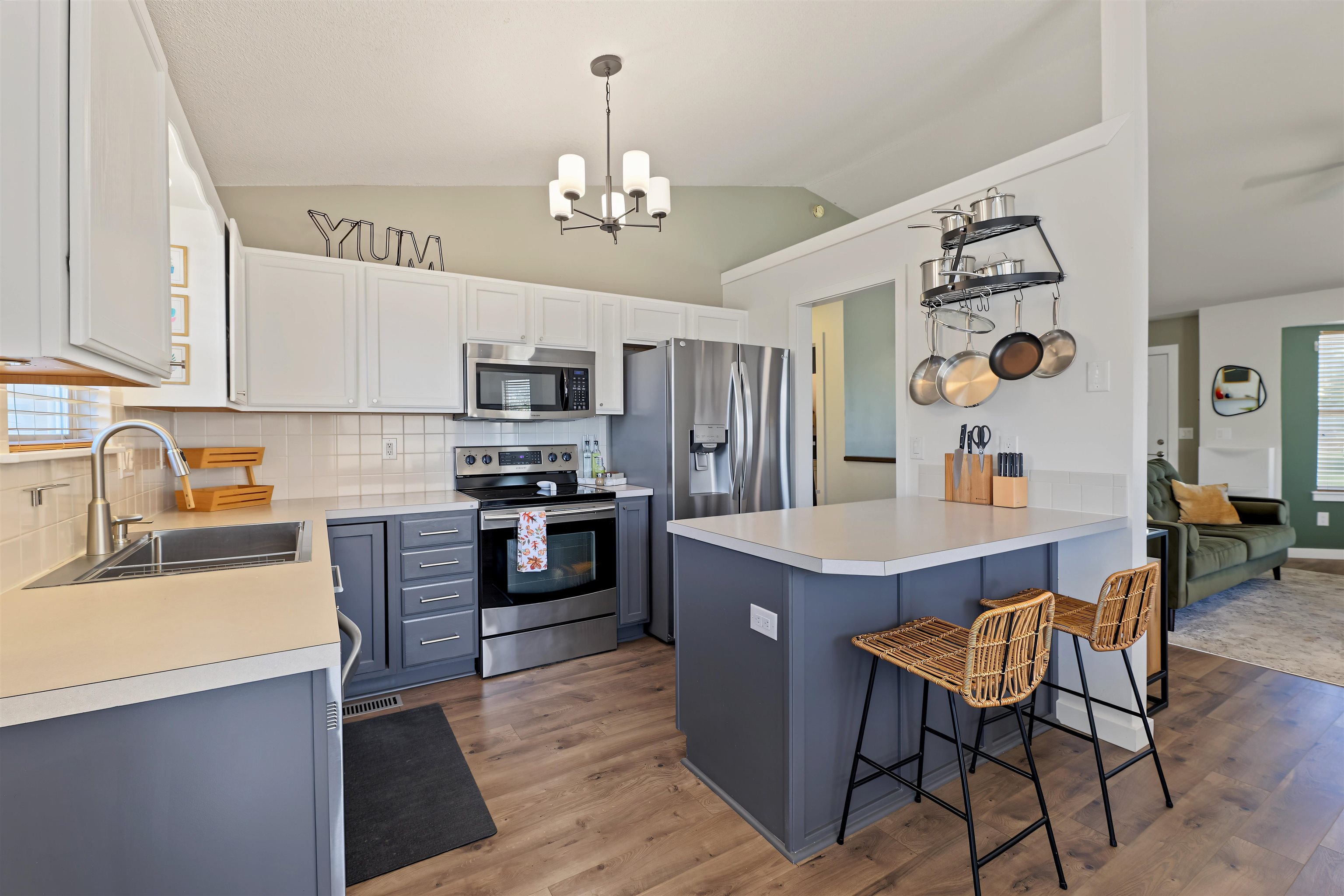11933 W Central Park Ct Property Photo 13