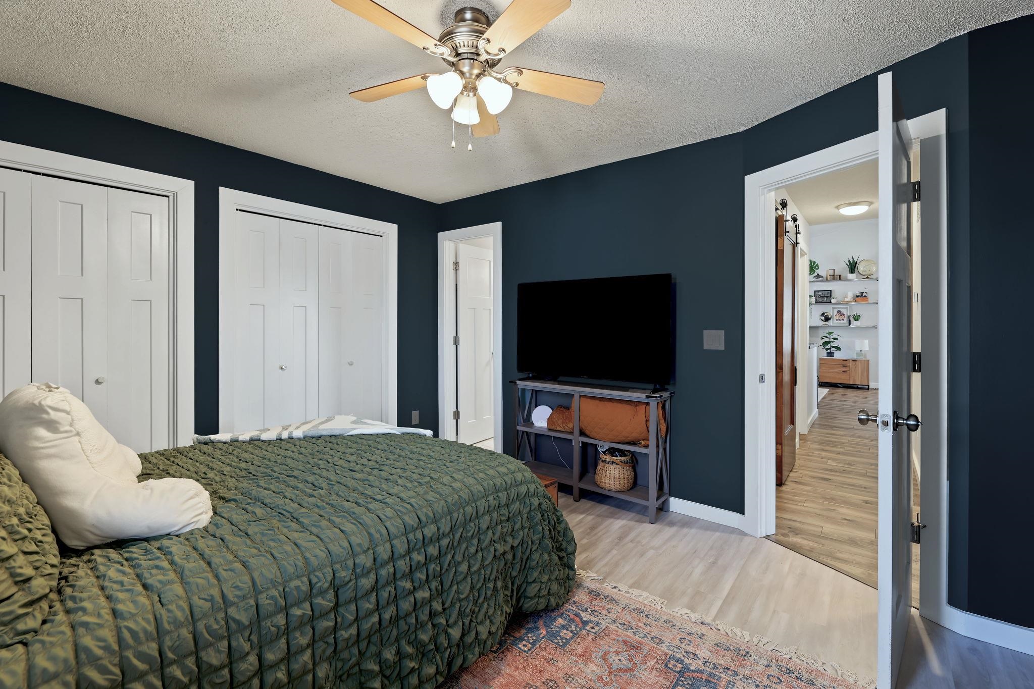 11933 W Central Park Ct Property Photo 18