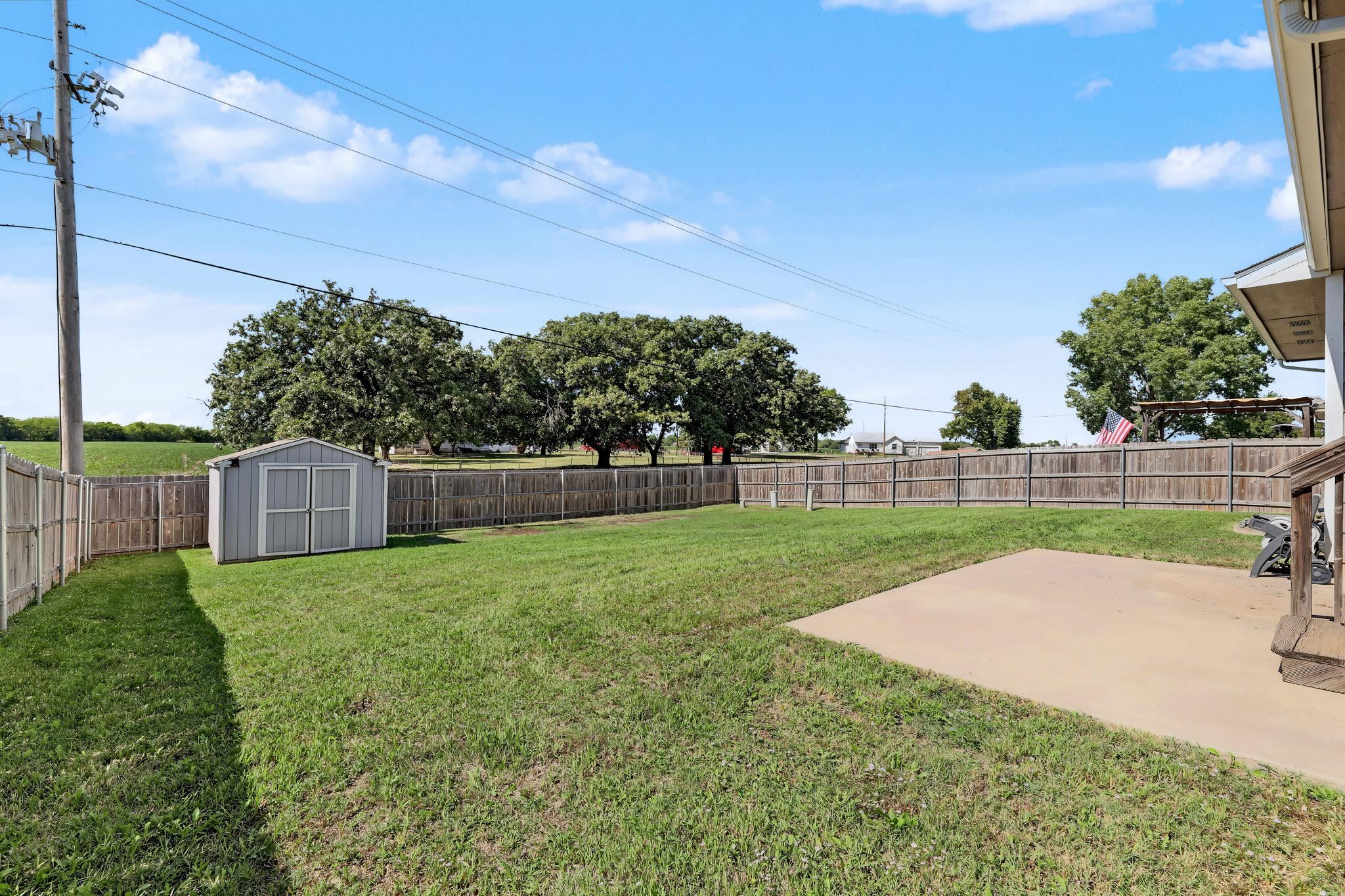 11933 W Central Park Ct Property Photo 29