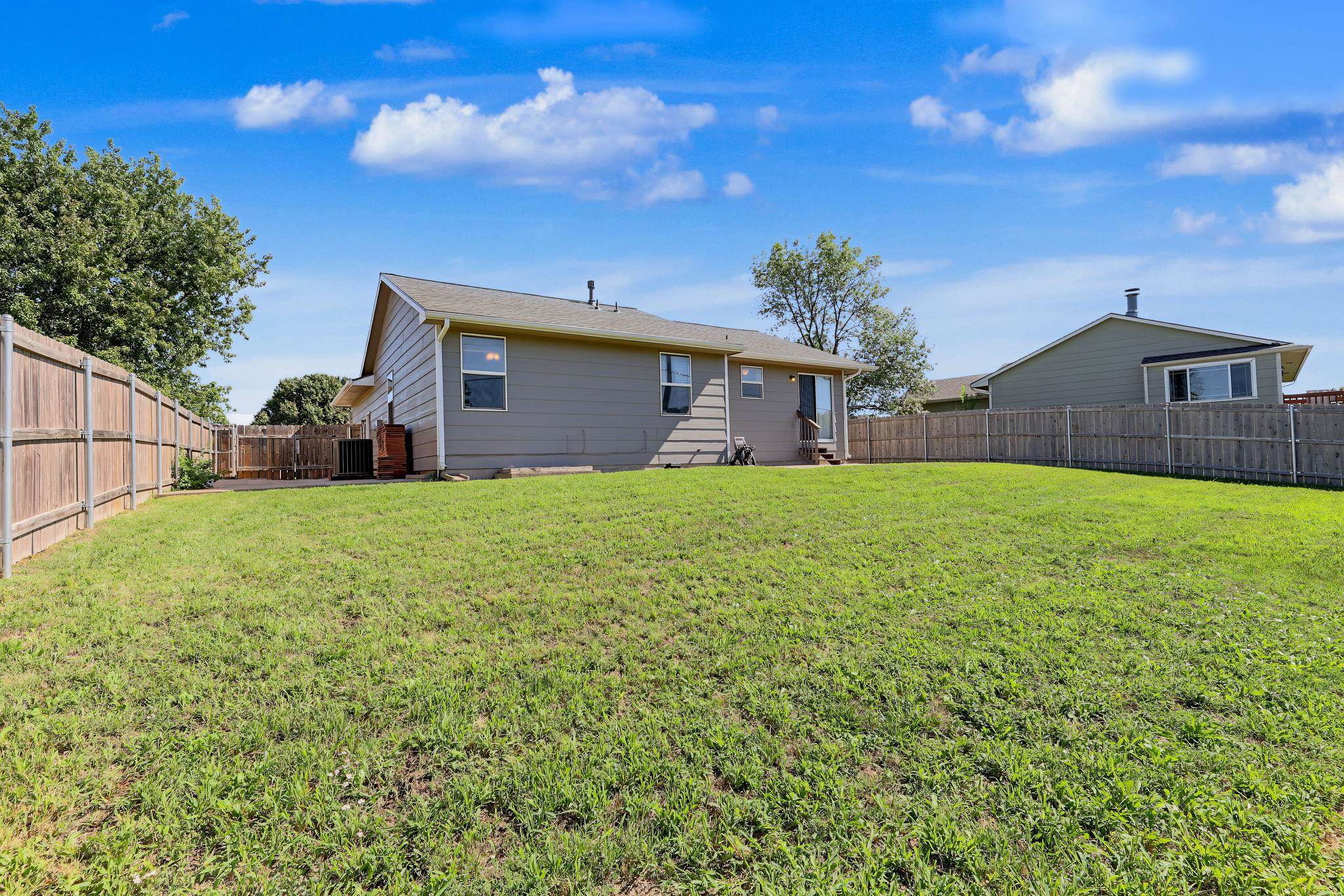 11933 W Central Park Ct Property Photo 31