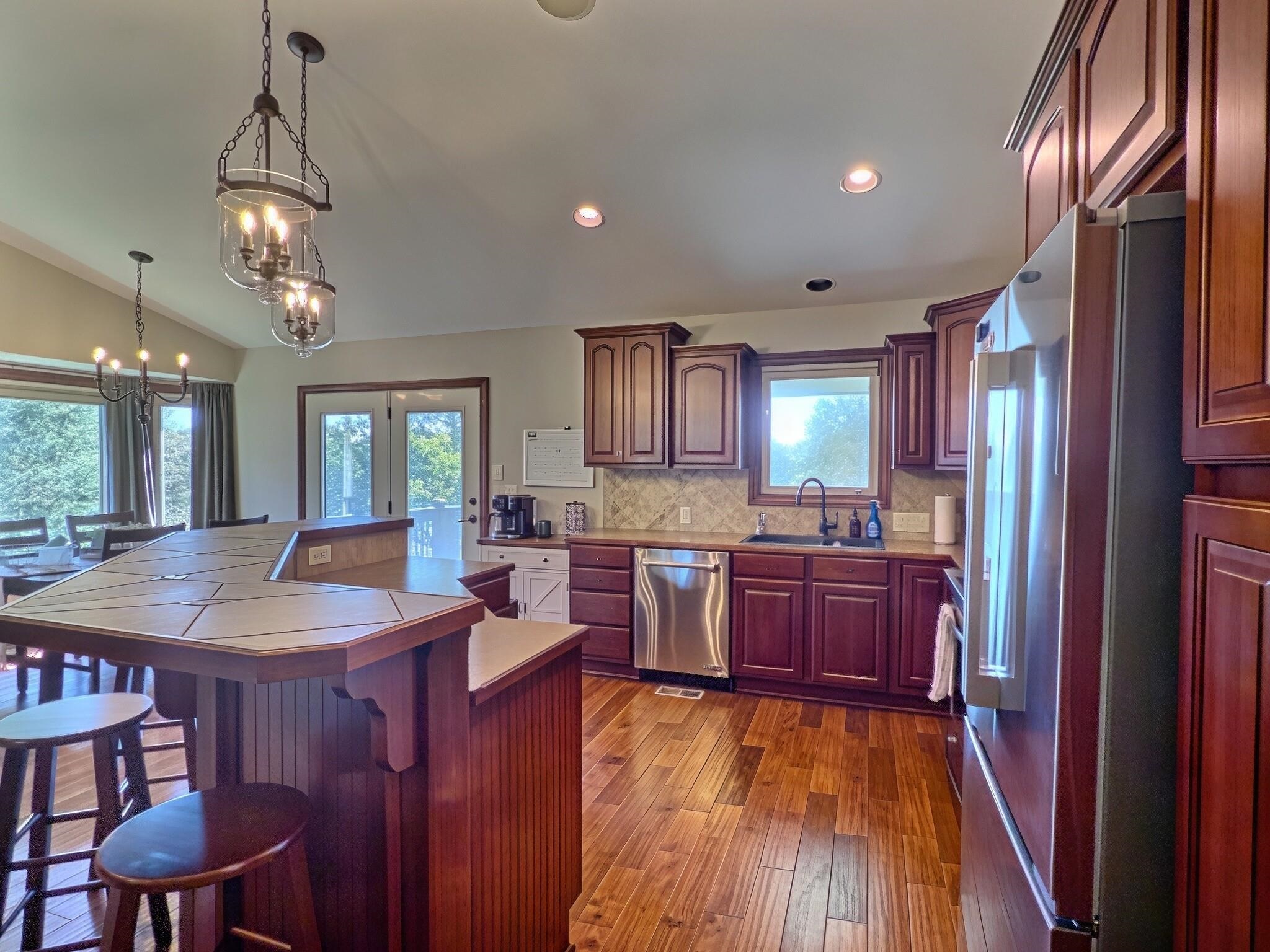 13917 W Taft Property Photo 6