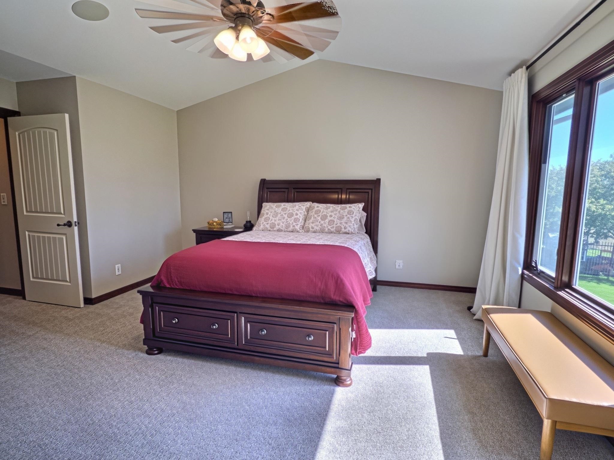 13917 W Taft Property Photo 10