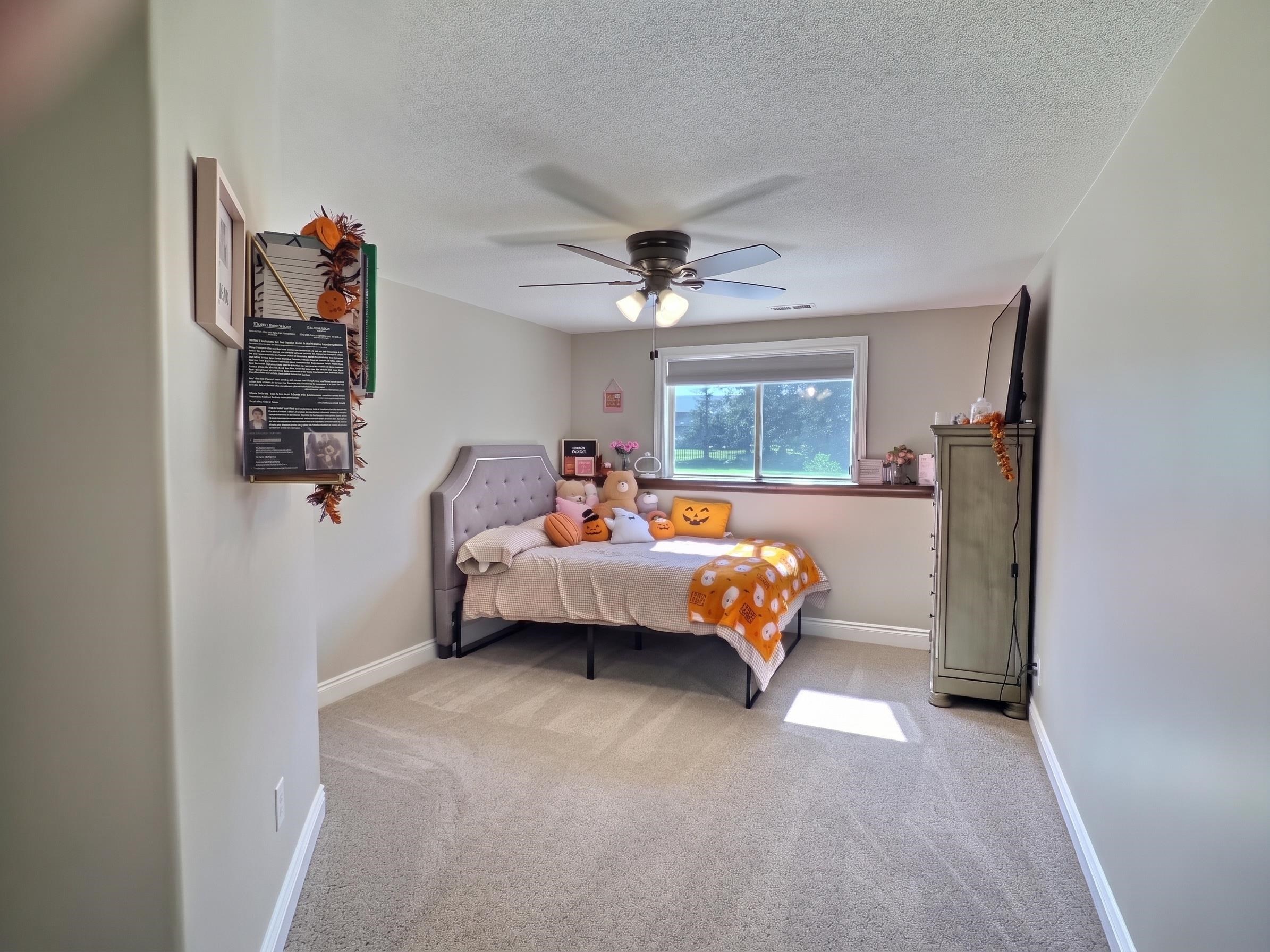 13917 W Taft Property Photo 20