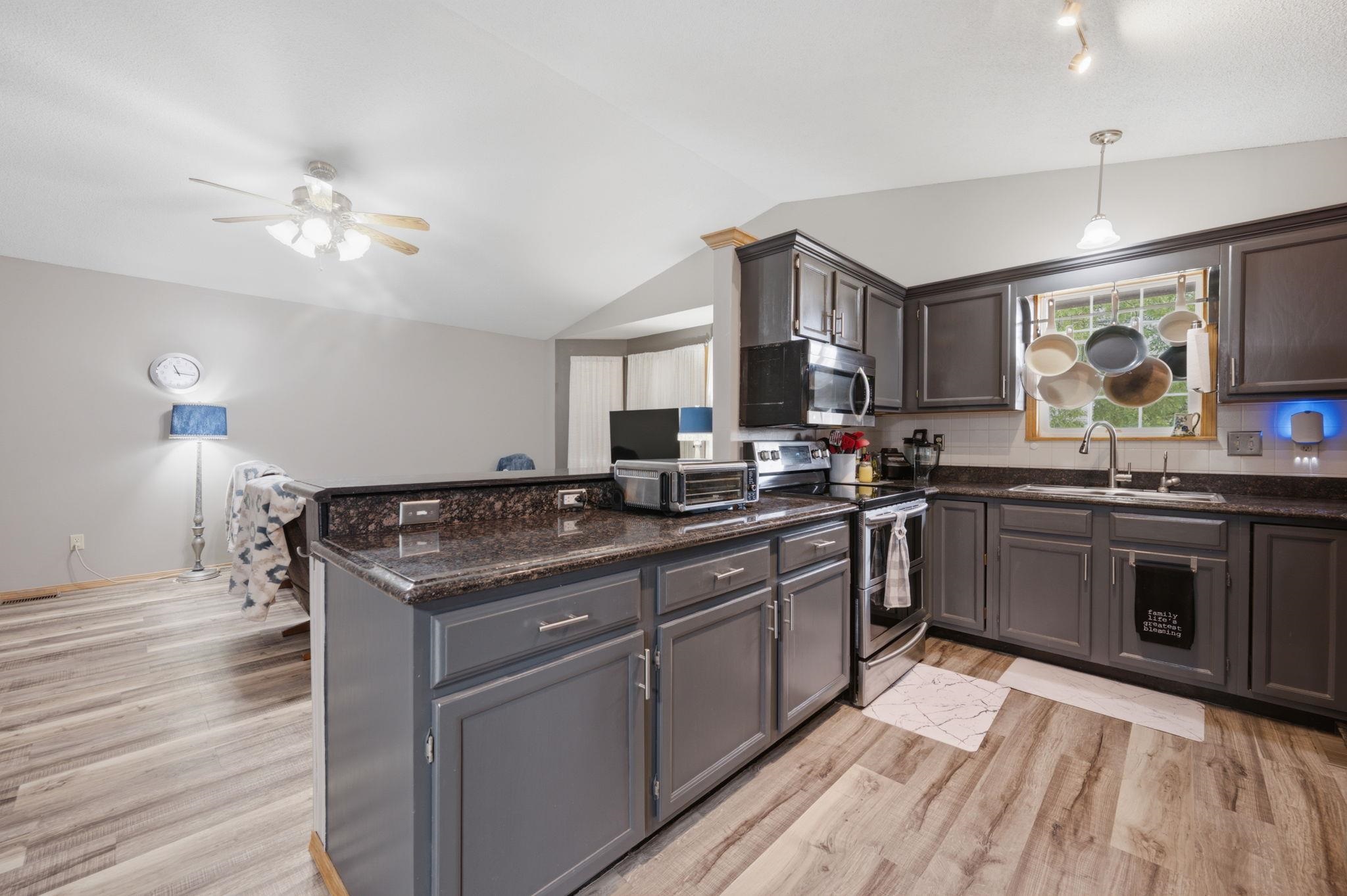 11305 W Lotus Property Photo 12