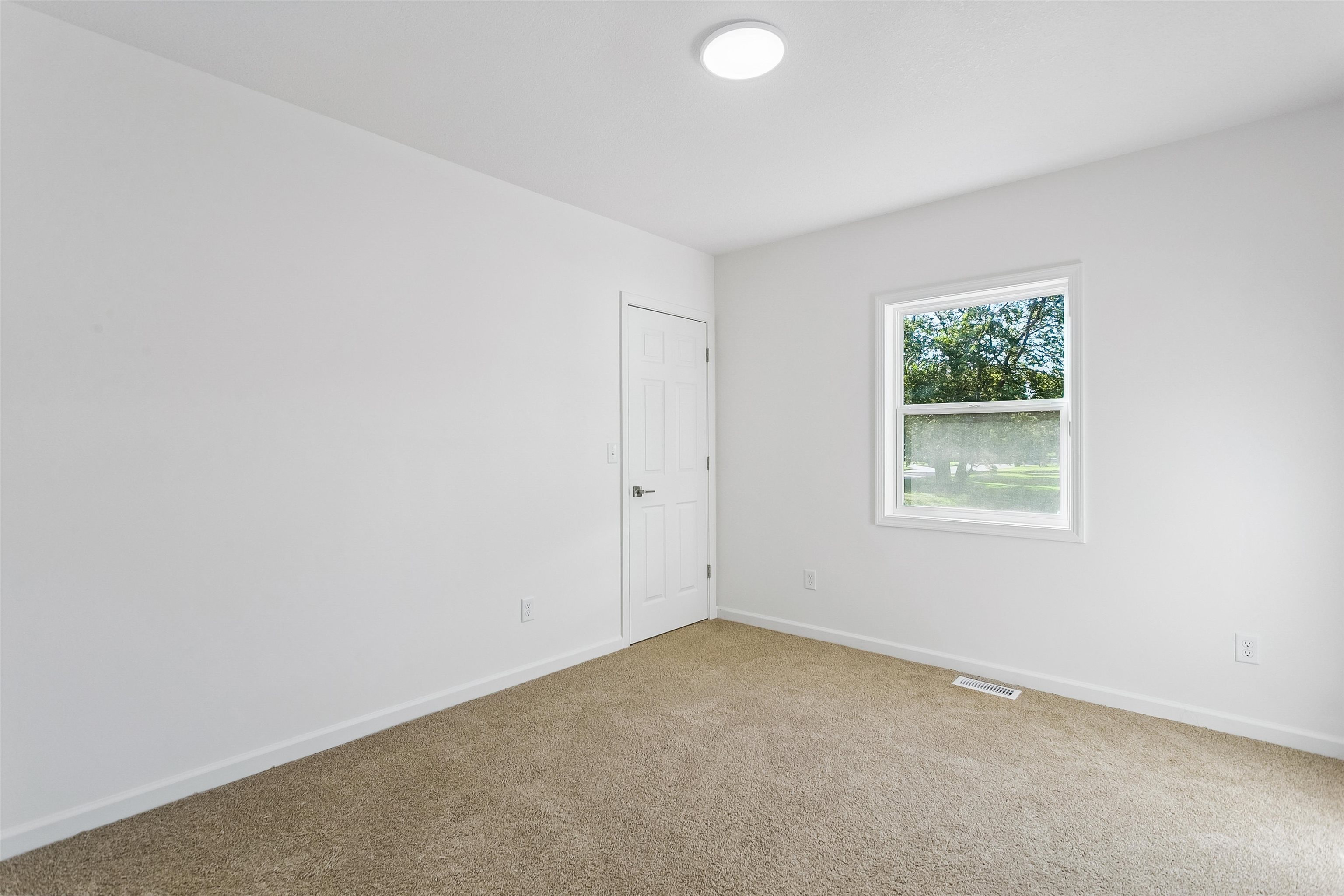 1855 S Madison Property Photo 15