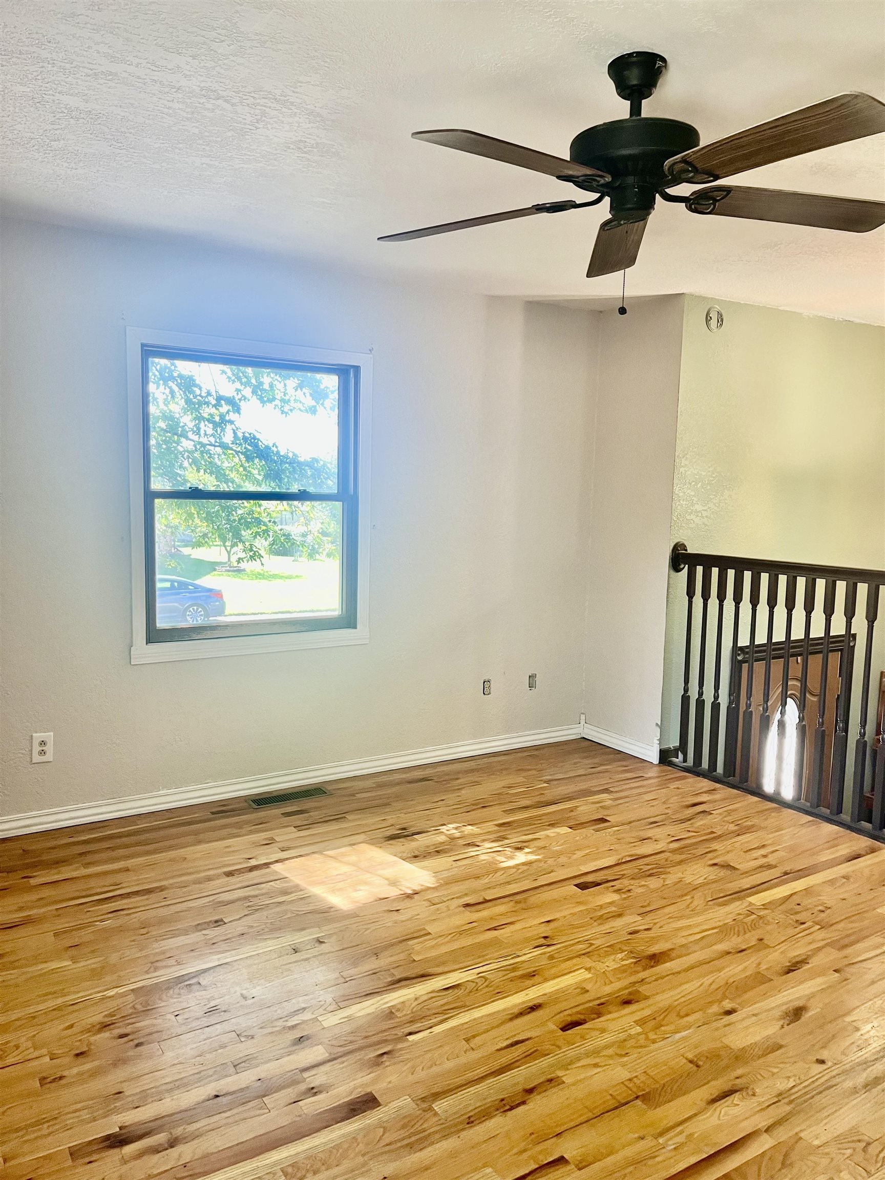 8 Park Rd Property Photo 5