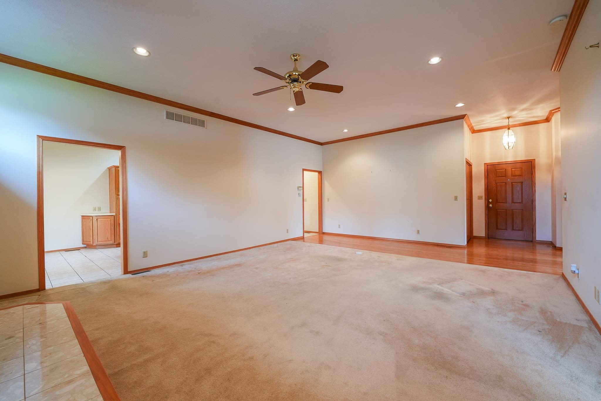 1770 N Country Club Rd #9 Property Photo 22