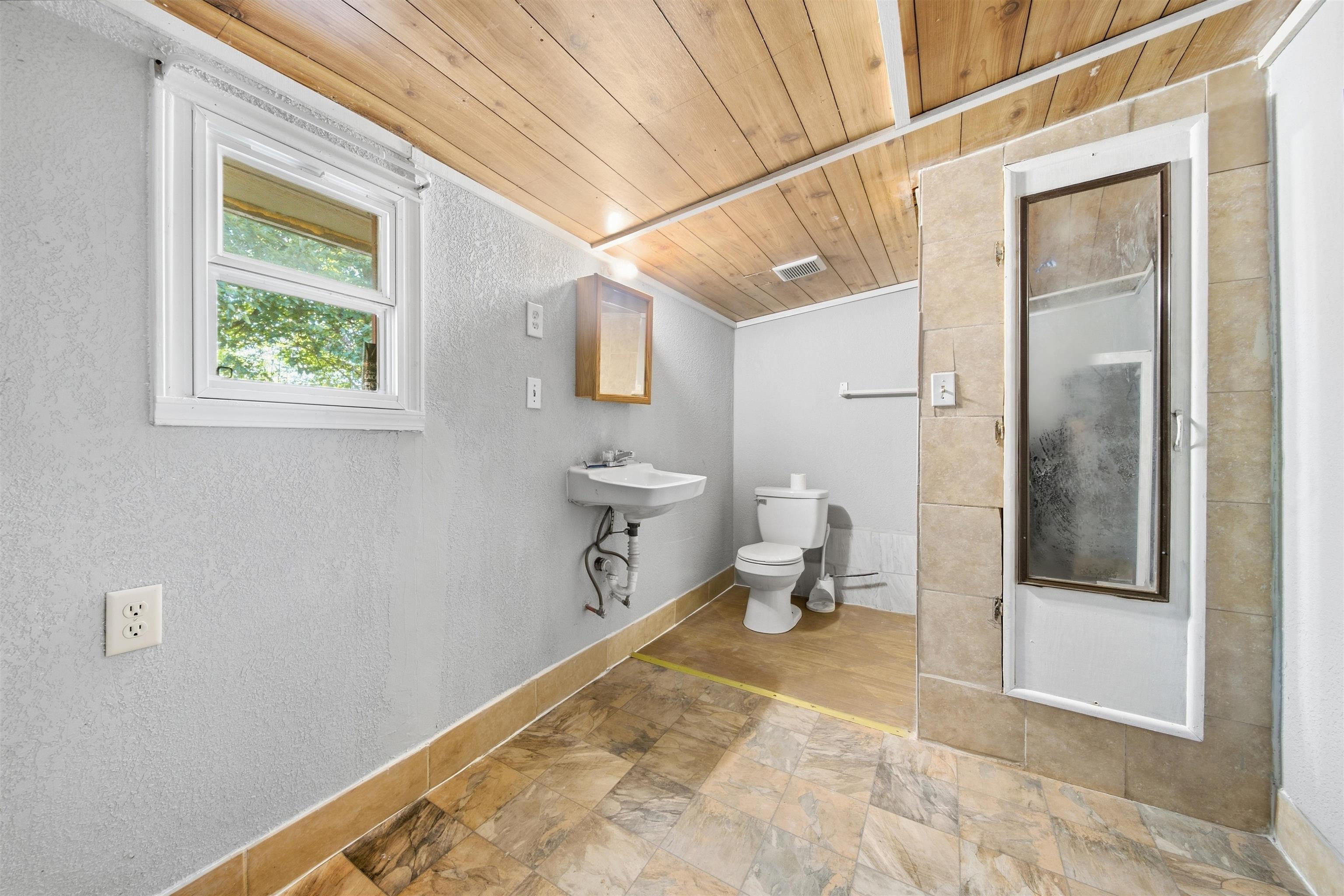 1626 N Piatt Property Photo 15