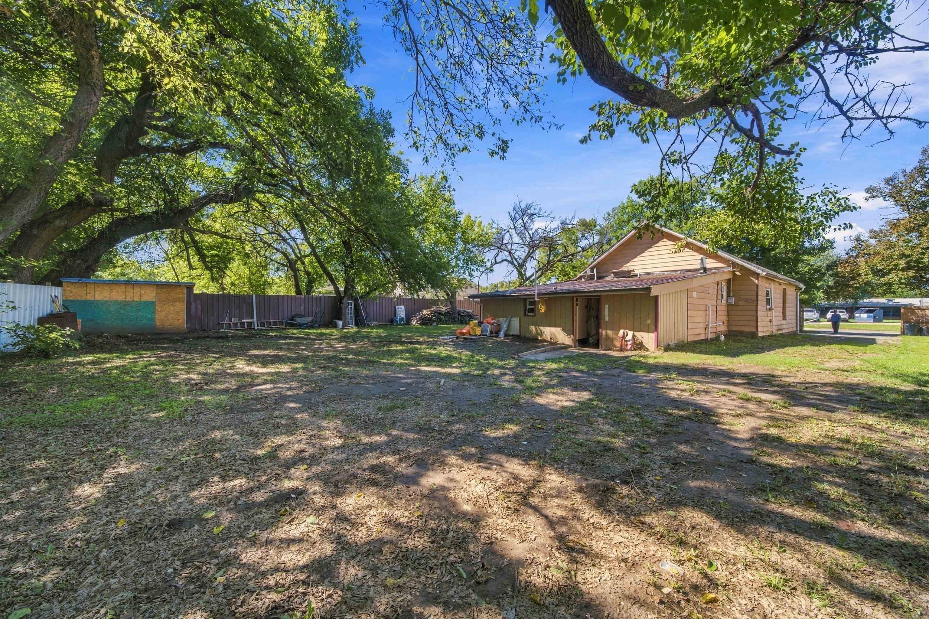1626 N Piatt Property Photo 25