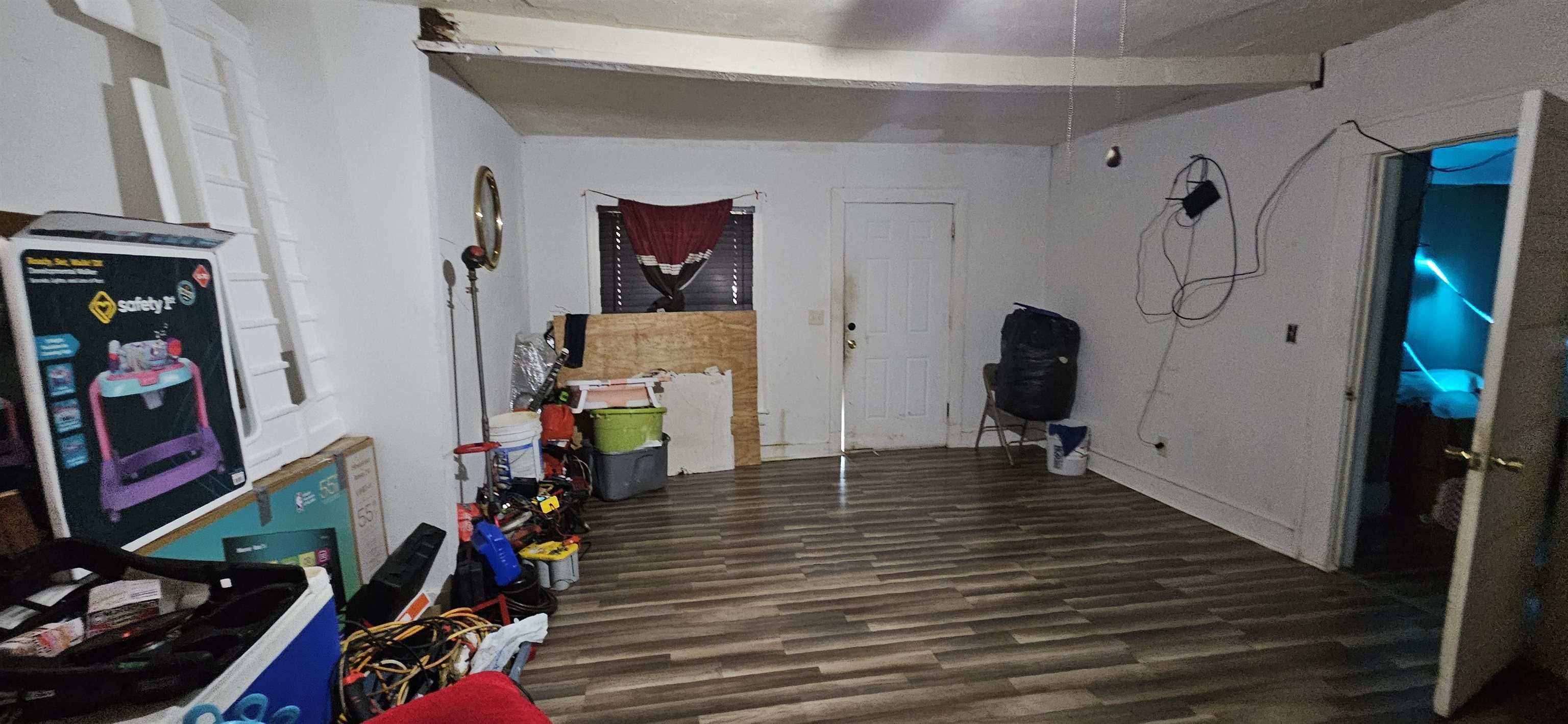 108 Iowa St Property Photo 2