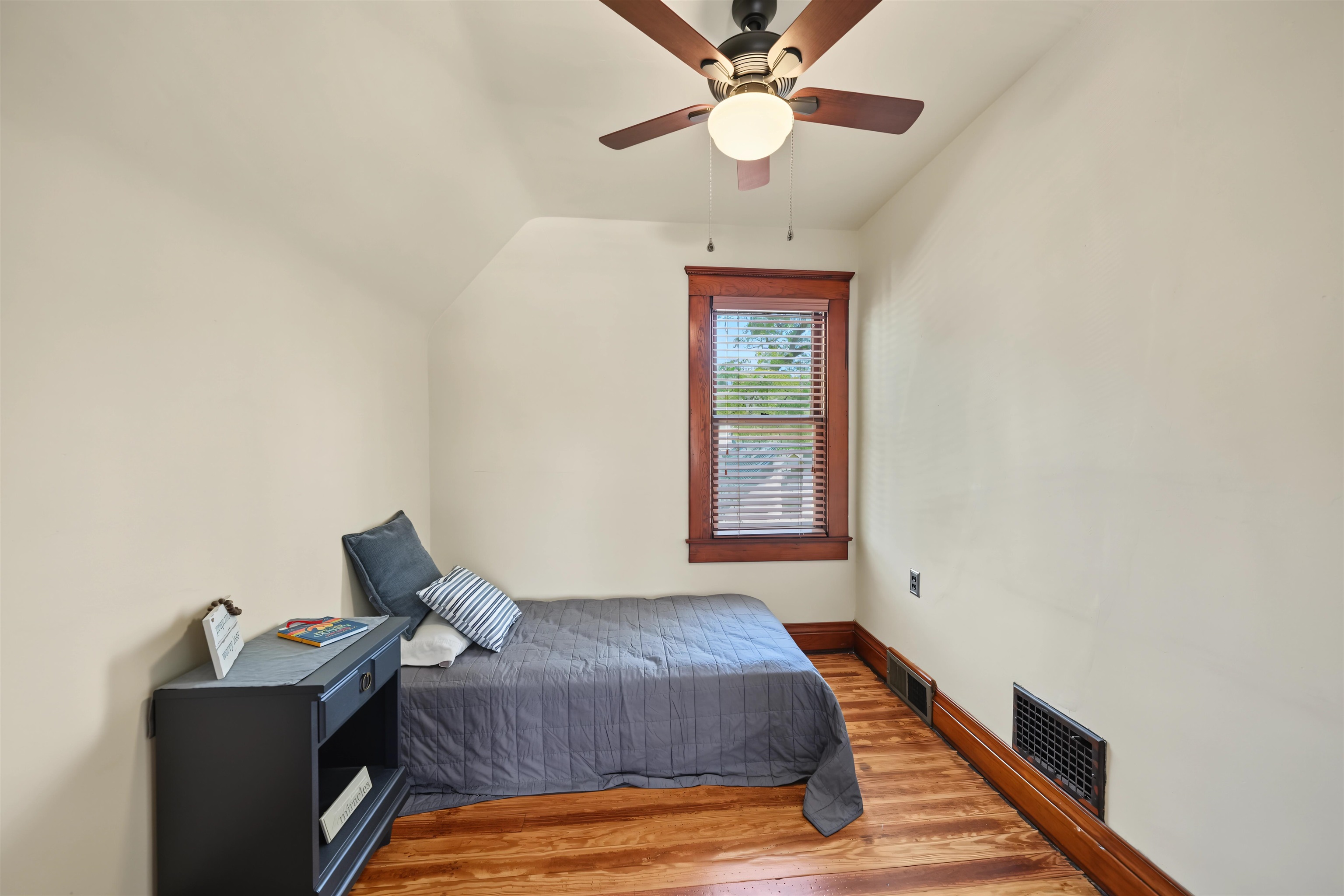 717 N Main St. Property Photo 16