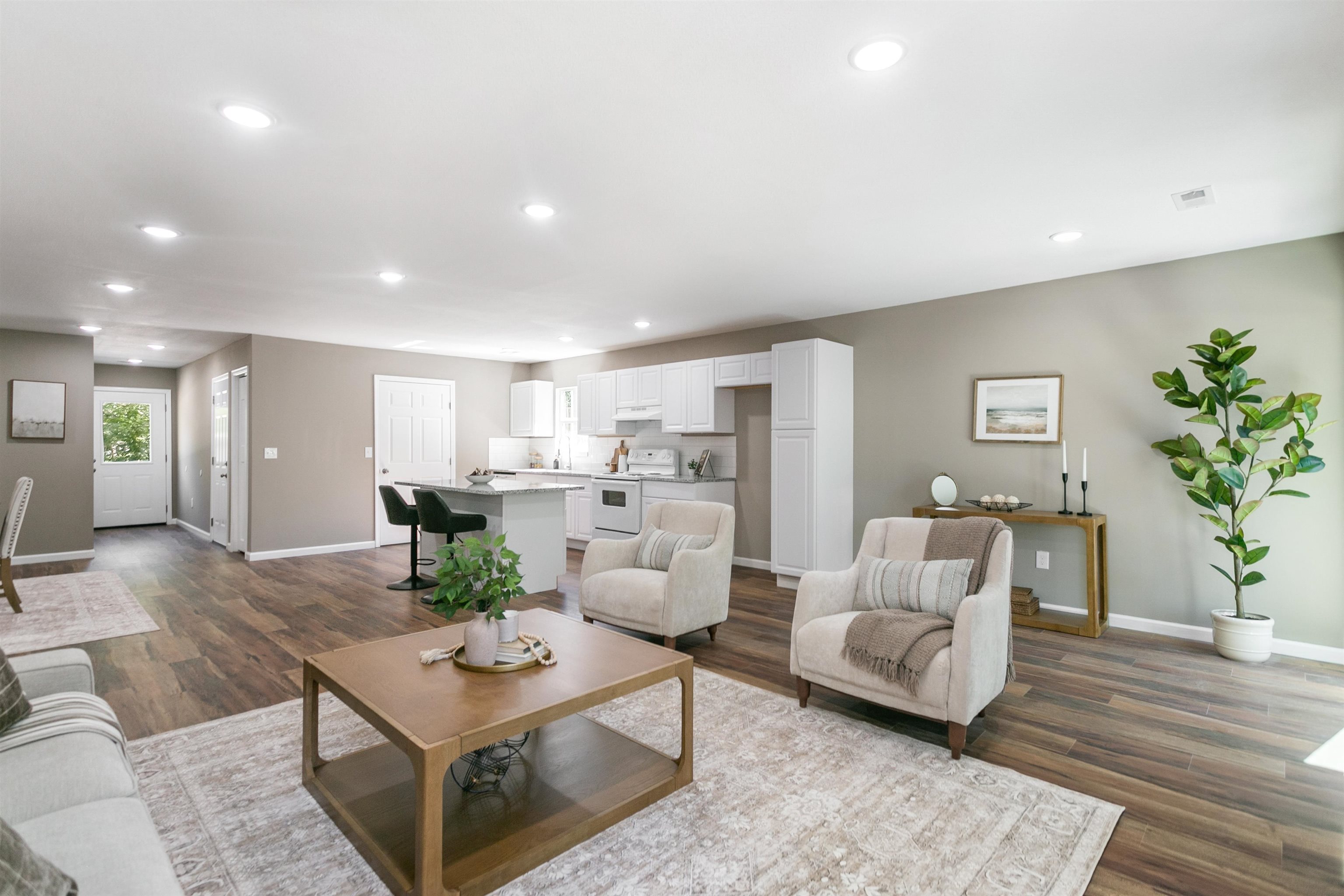 1849 S Madison Property Photo 8