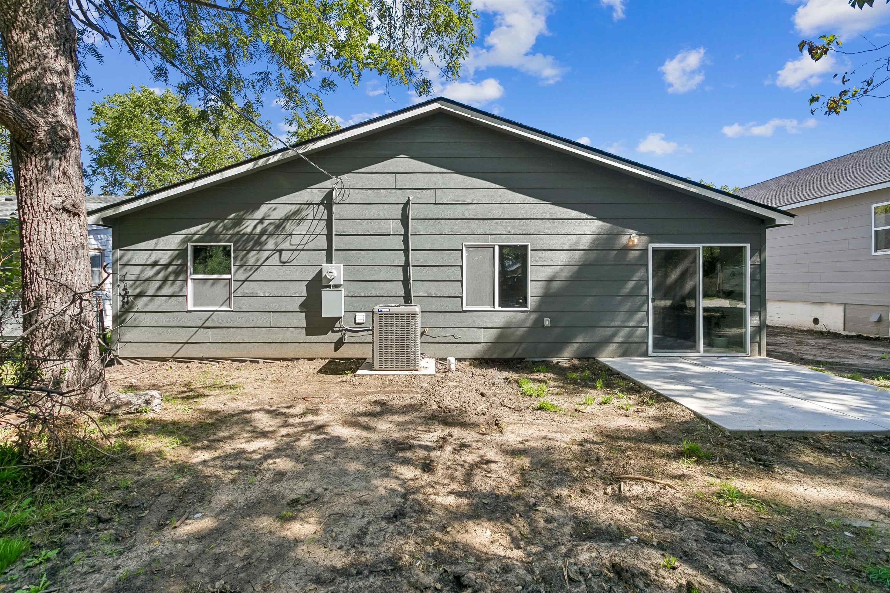 1849 S Madison Property Photo 20