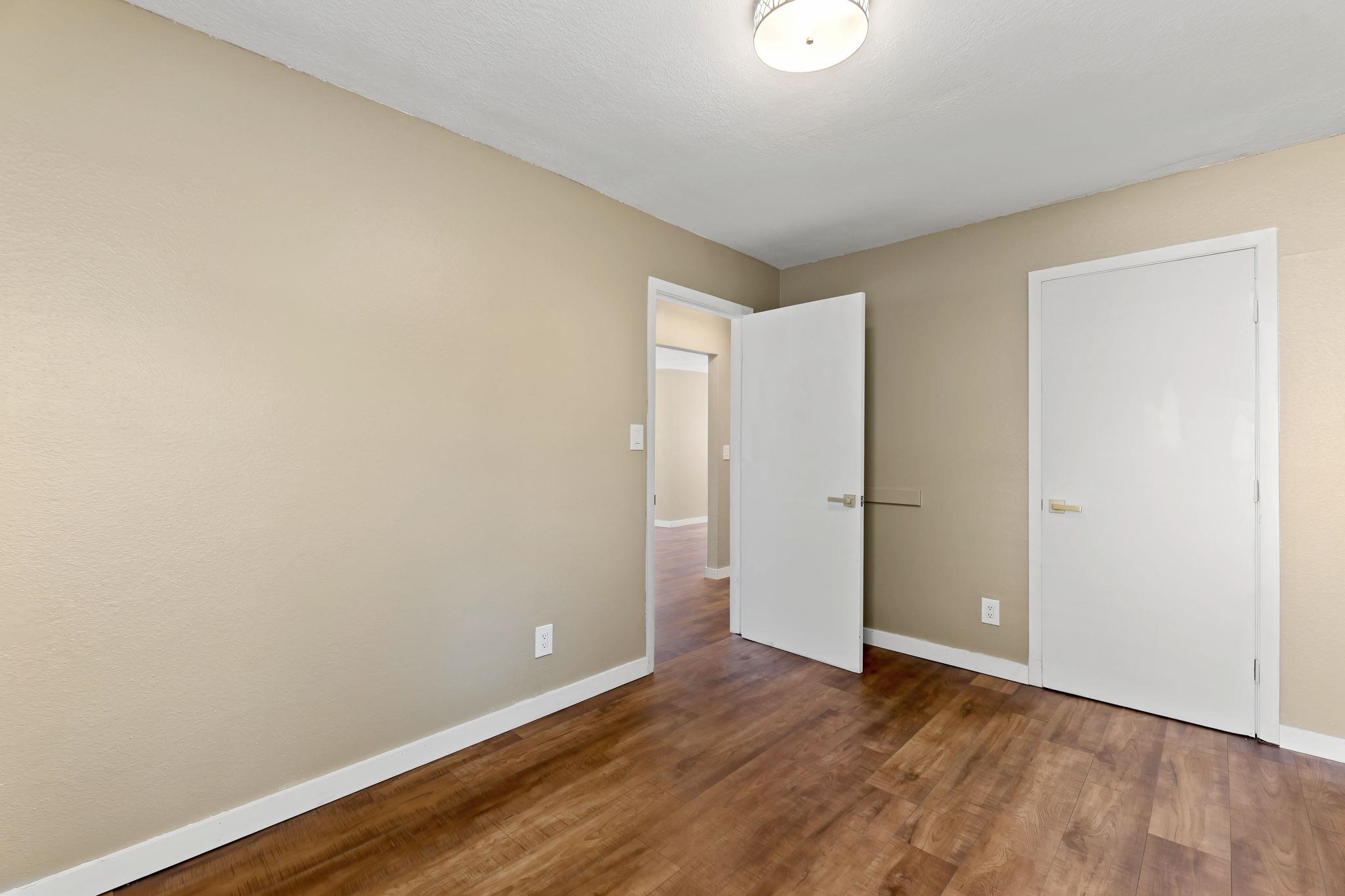 1547 N Gentry Dr Property Photo 24