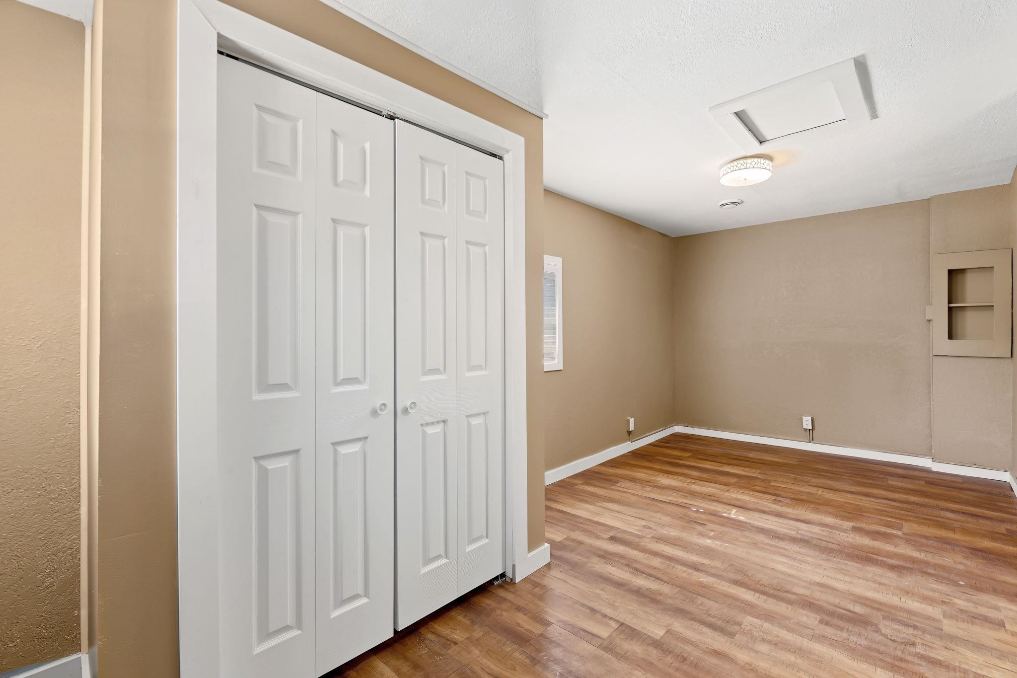 1547 N Gentry Dr Property Photo 29