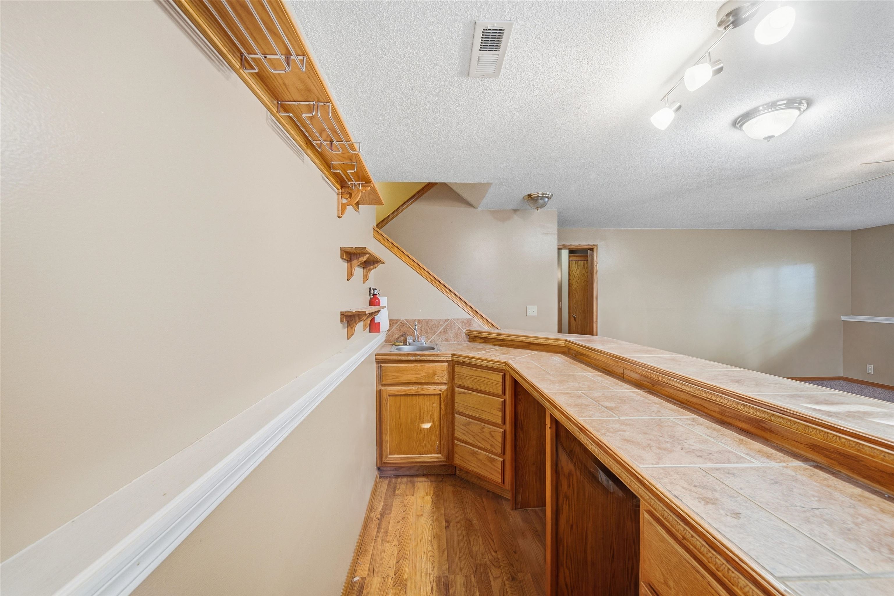 1319 E Spring Cir Property Photo 17