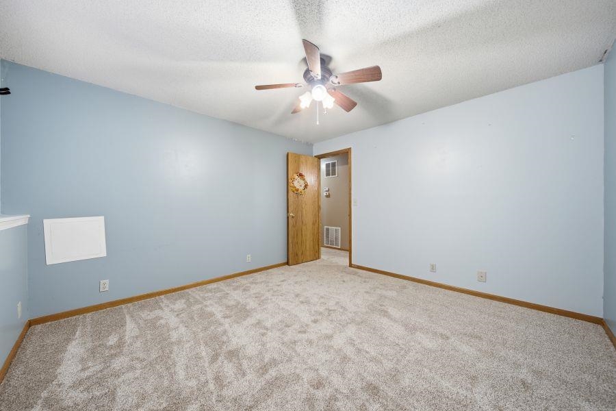 1319 E Spring Cir Property Photo 24