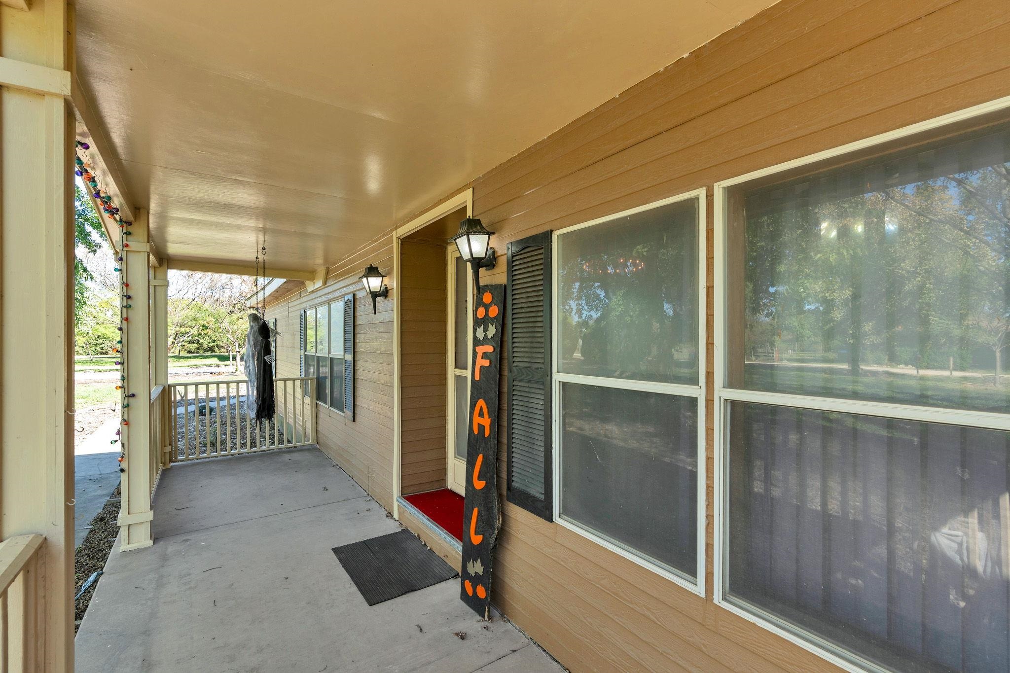 9668 Sw Linden St Property Photo 4