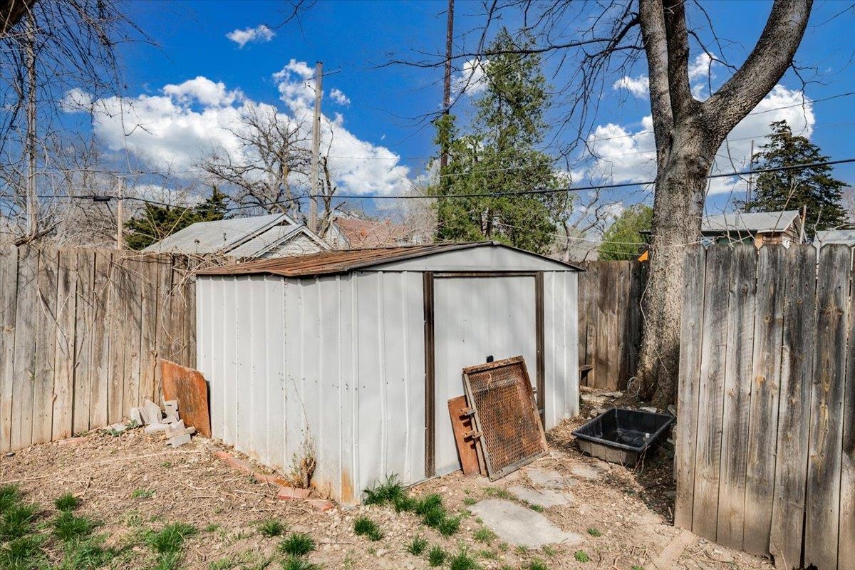 1146 N Jefferson St Property Photo 20