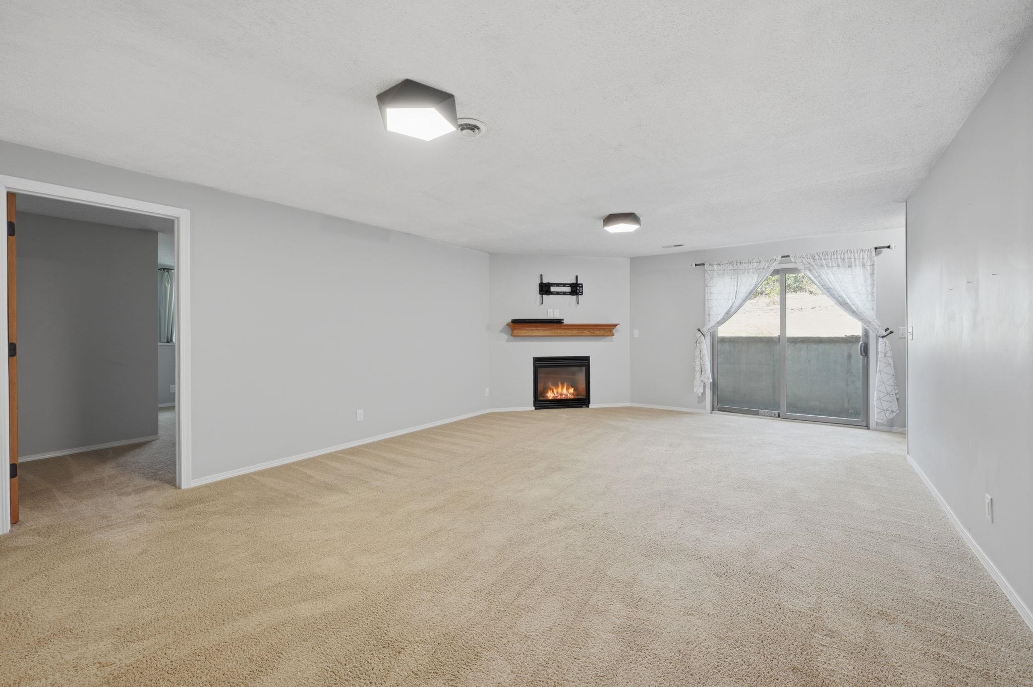 1618 W Elm Property Photo 27