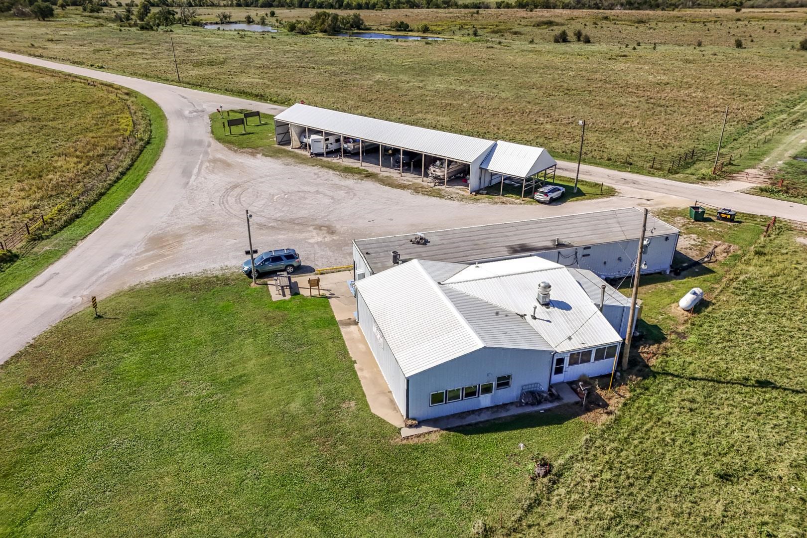 252a Z50 Property Photo 1