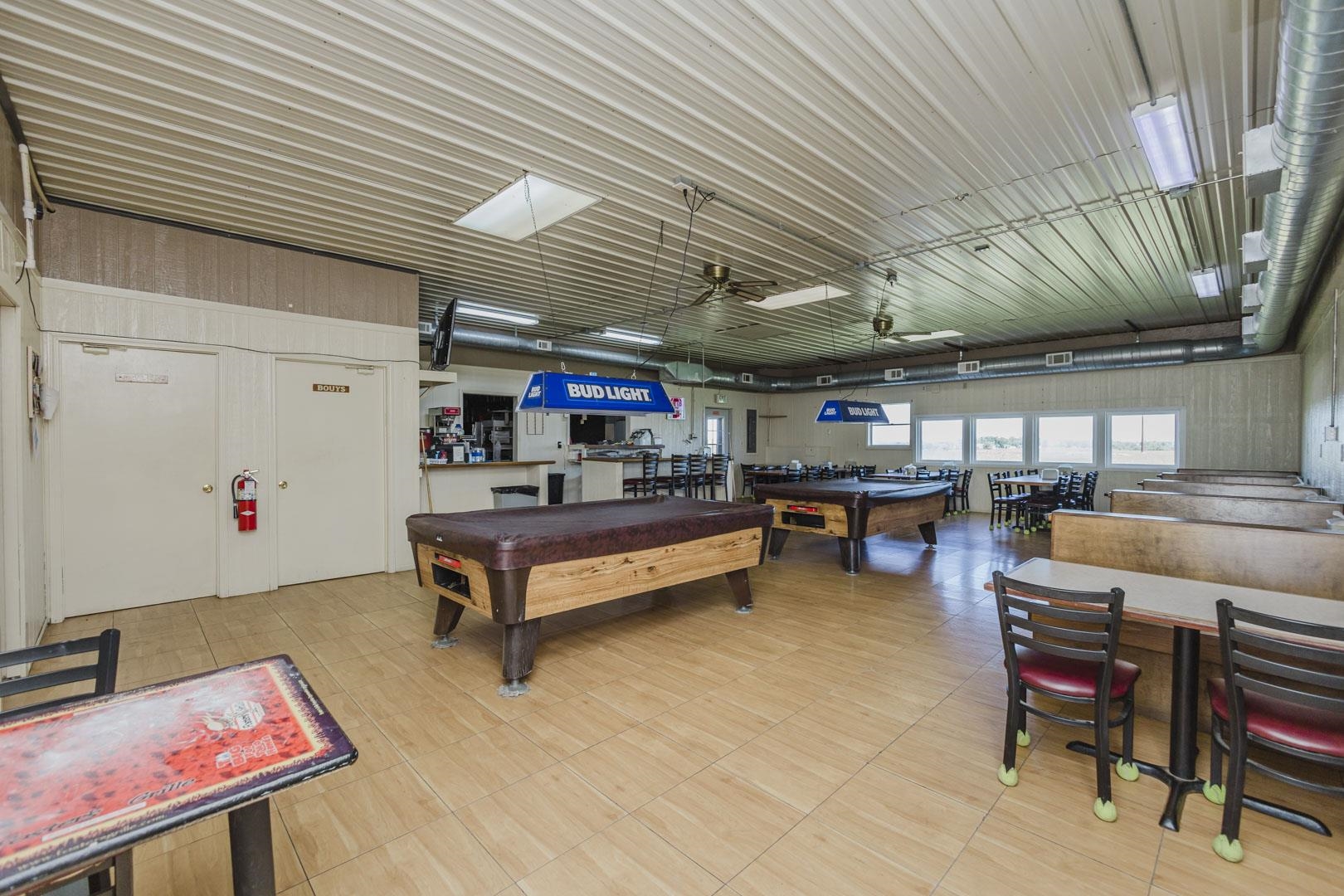 252a Z50 Property Photo 12