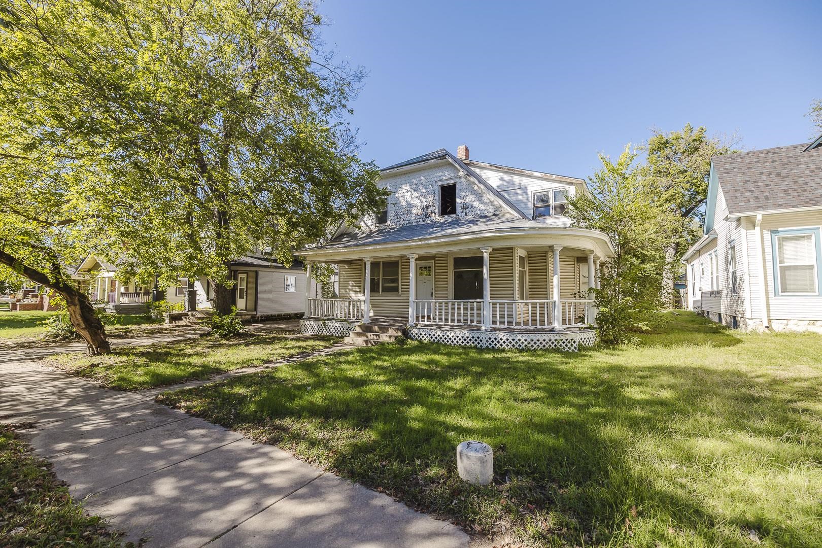 1310 W University Property Photo 1
