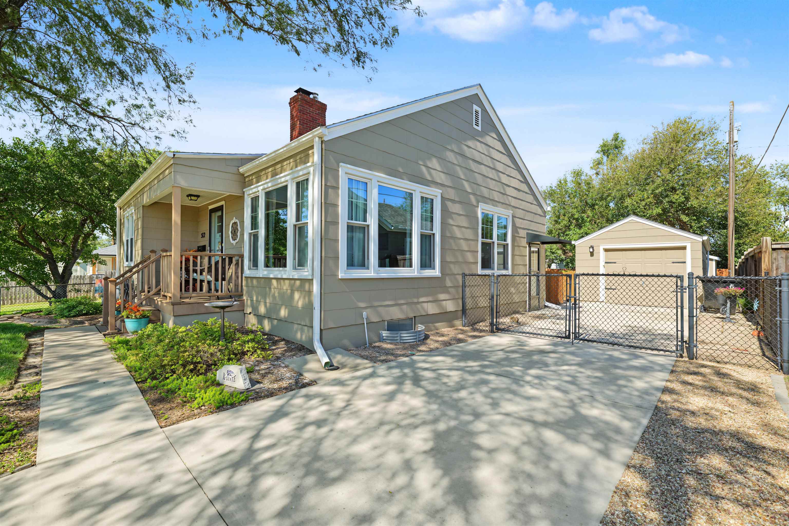 512 Franklin Property Photo 4