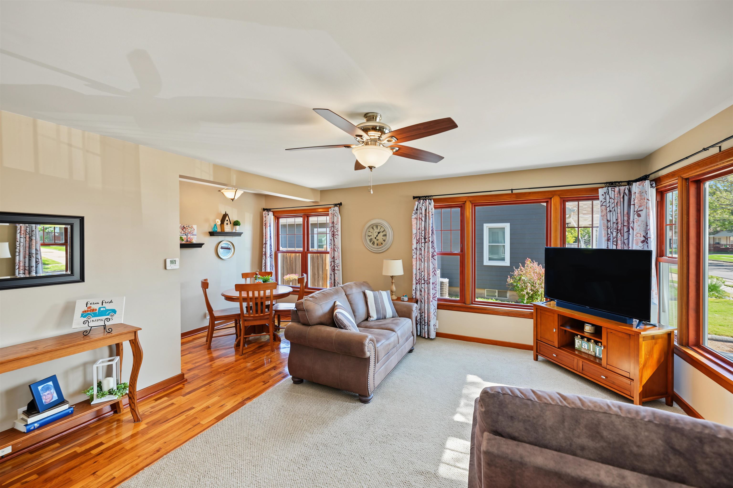 512 Franklin Property Photo 5