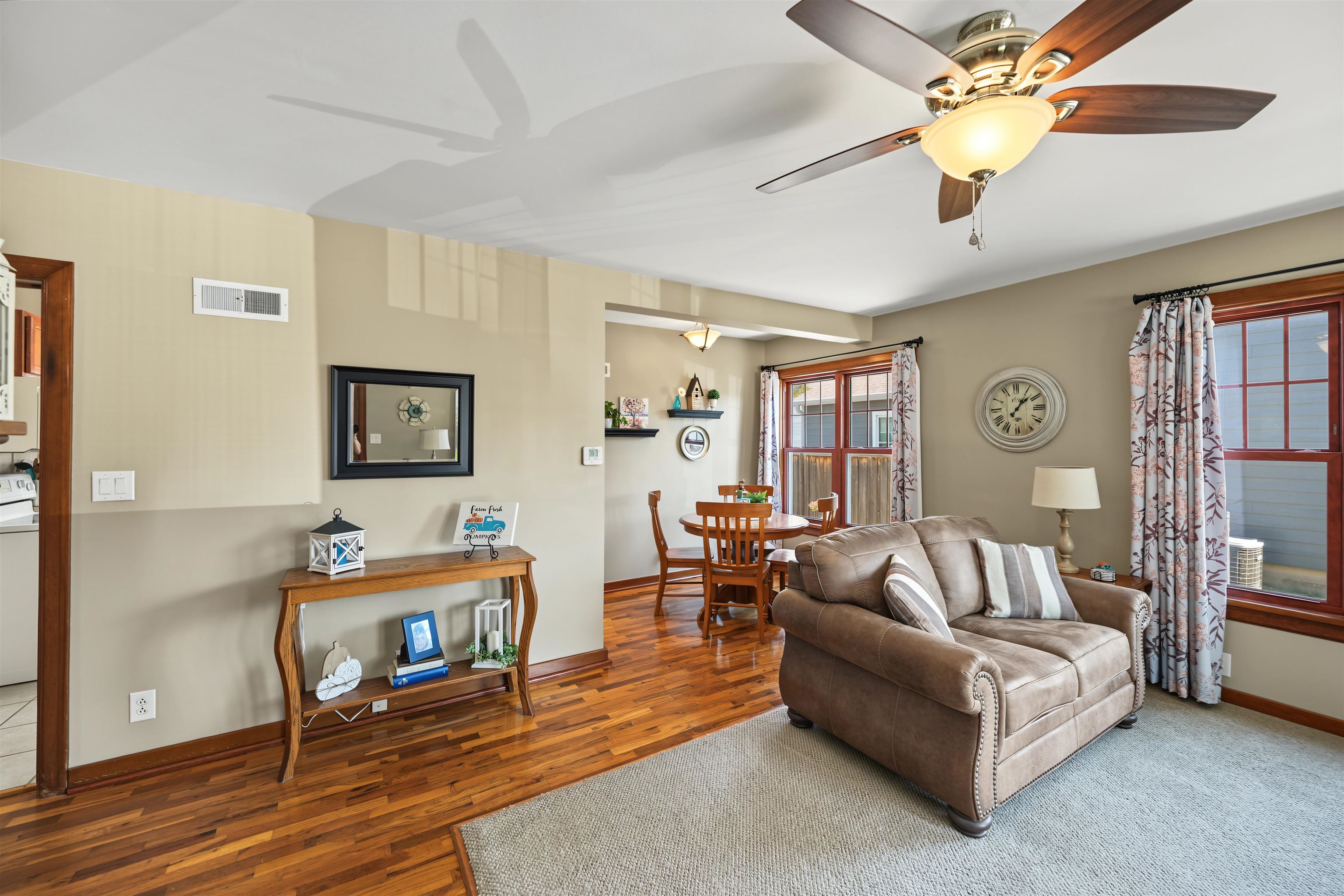512 Franklin Property Photo 6