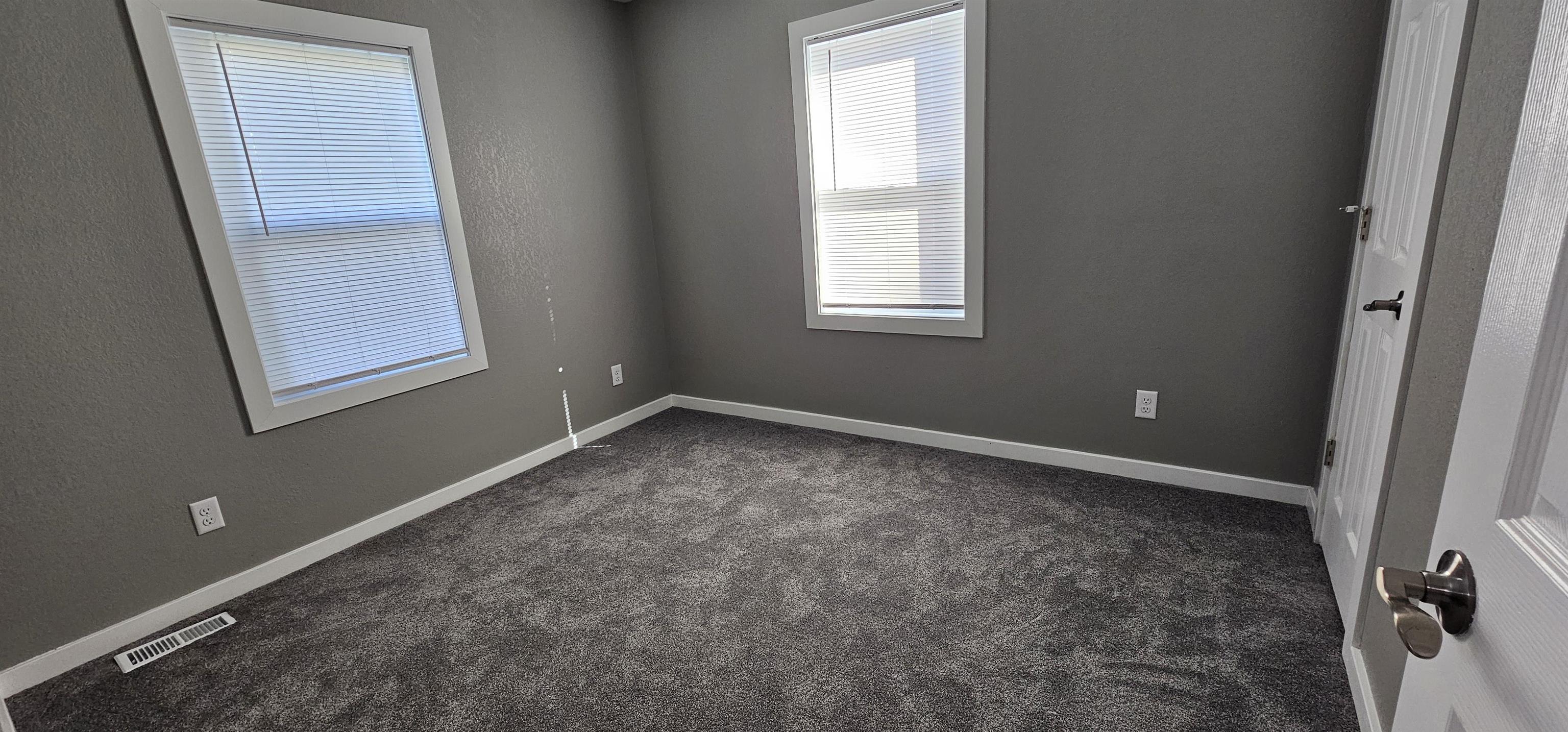 830 S Richmond Property Photo 4
