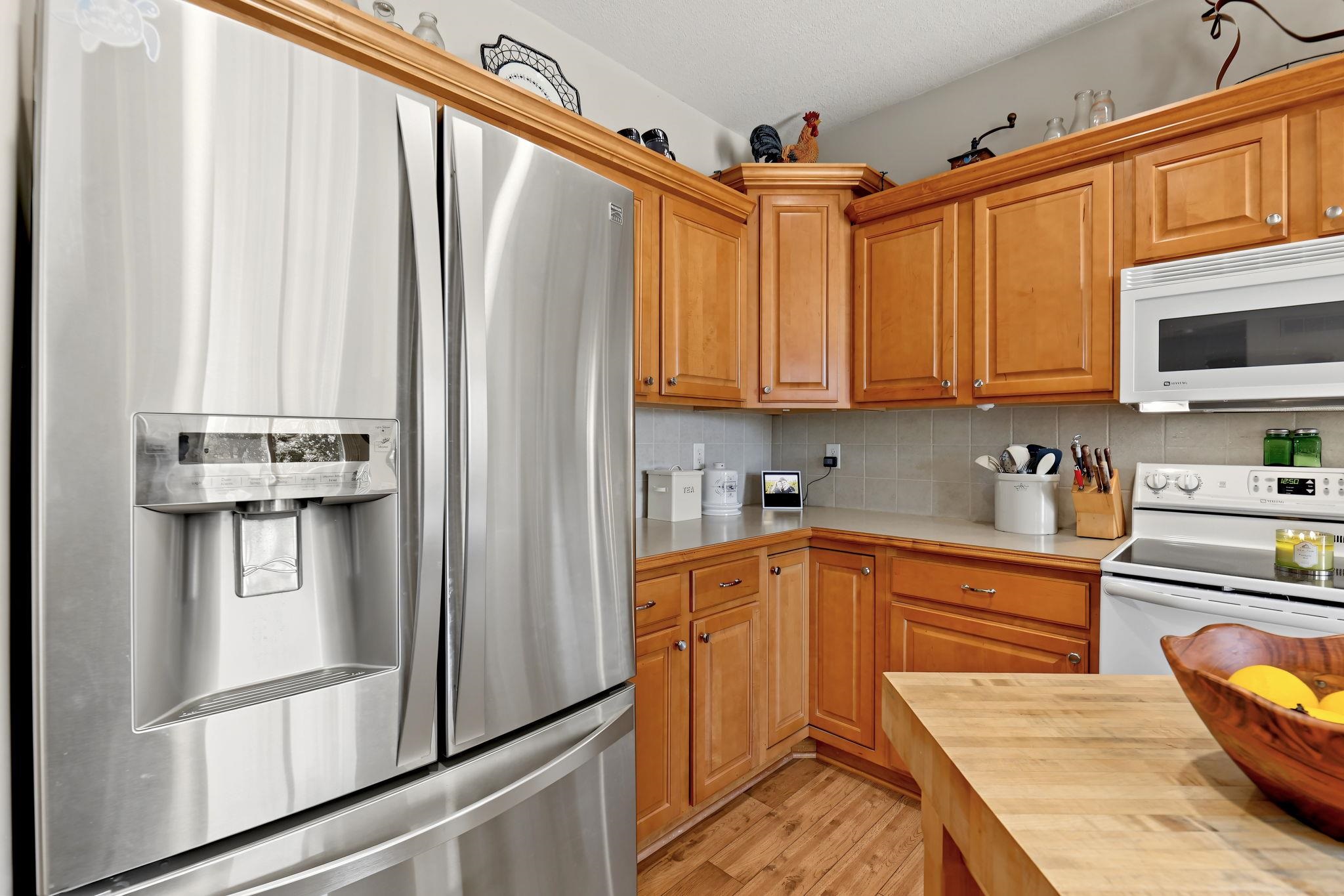 3442 N Sandplum Property Photo 9