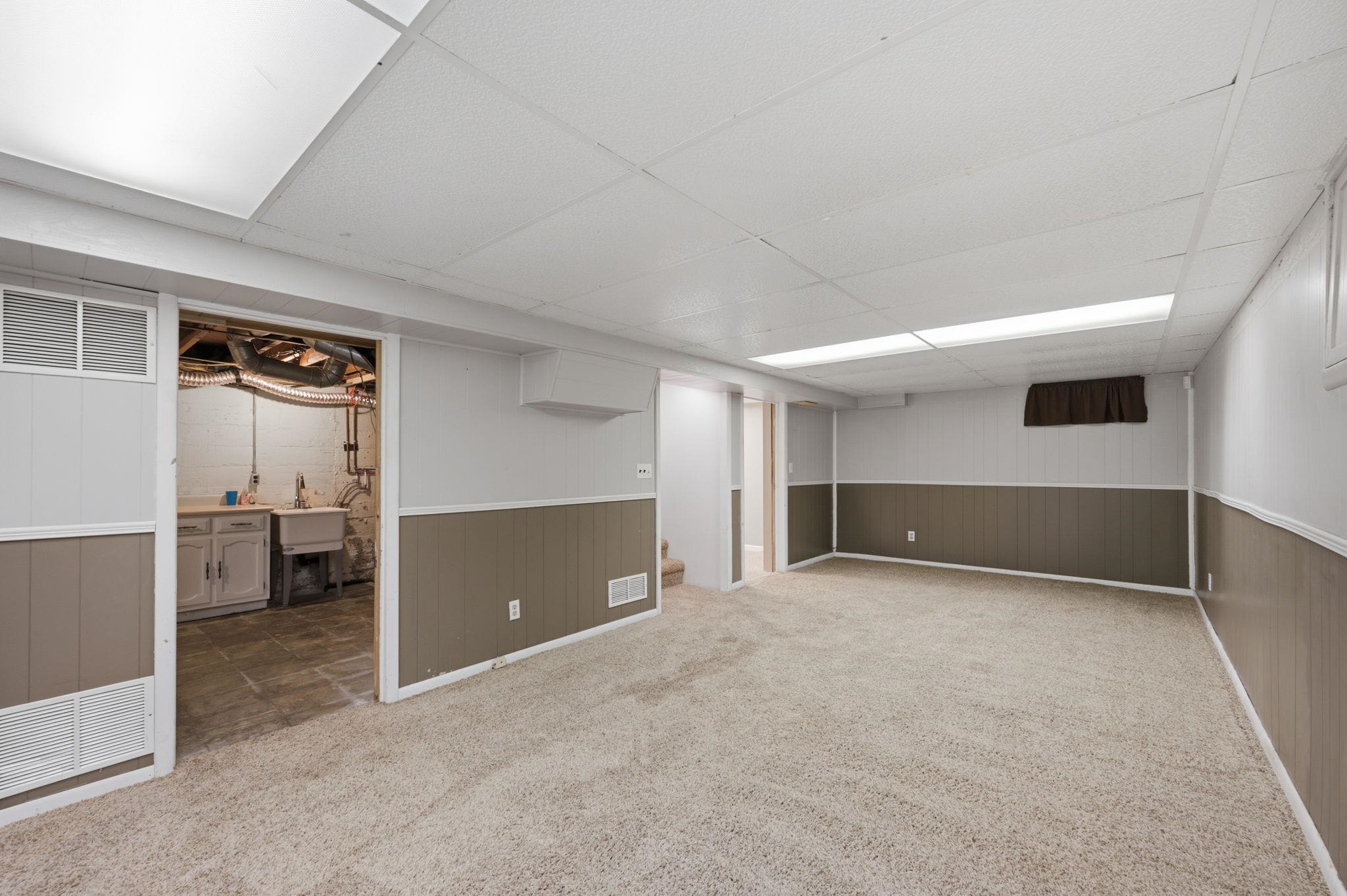 2219 S Ellis Ave. Property Photo 22