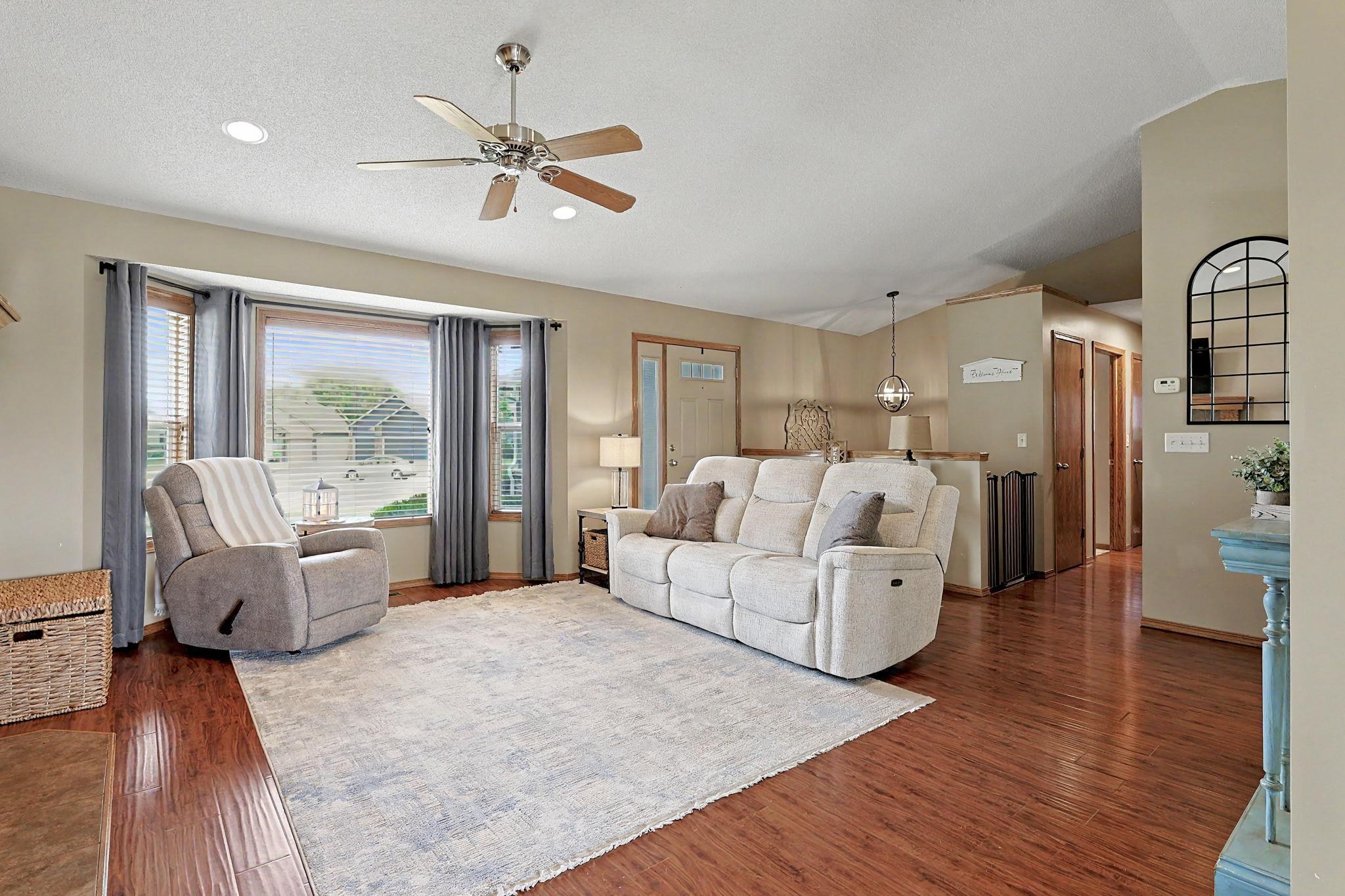1601 N Nickelton Cir. Property Photo 9