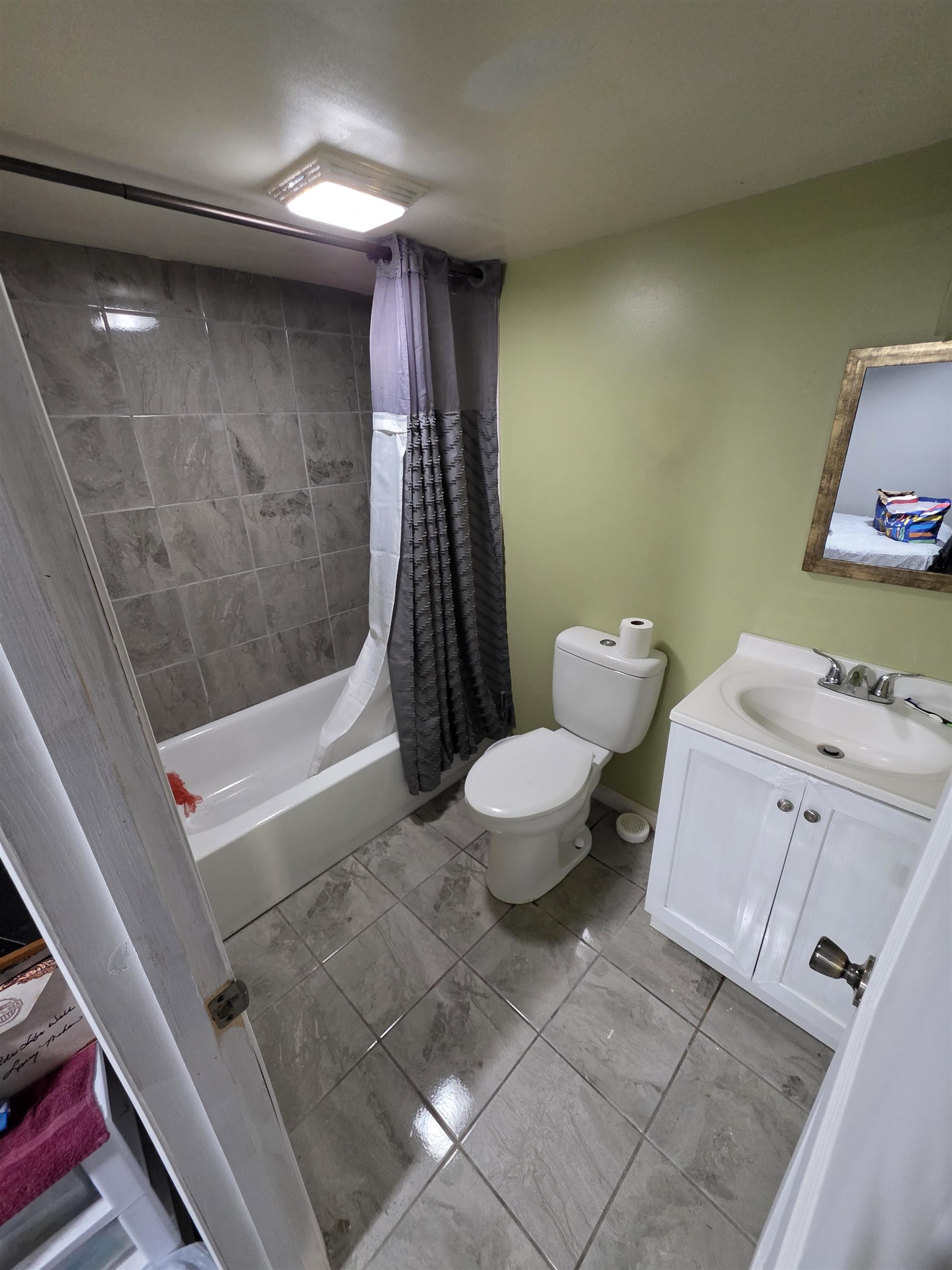 1527 N Spruce St Property Photo 12